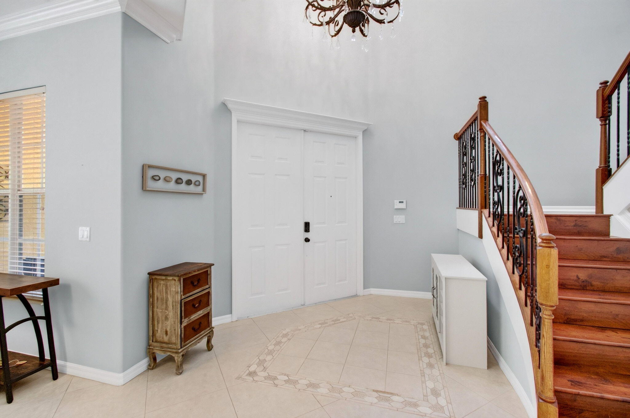 1183 Canyon Way Property Photo 17