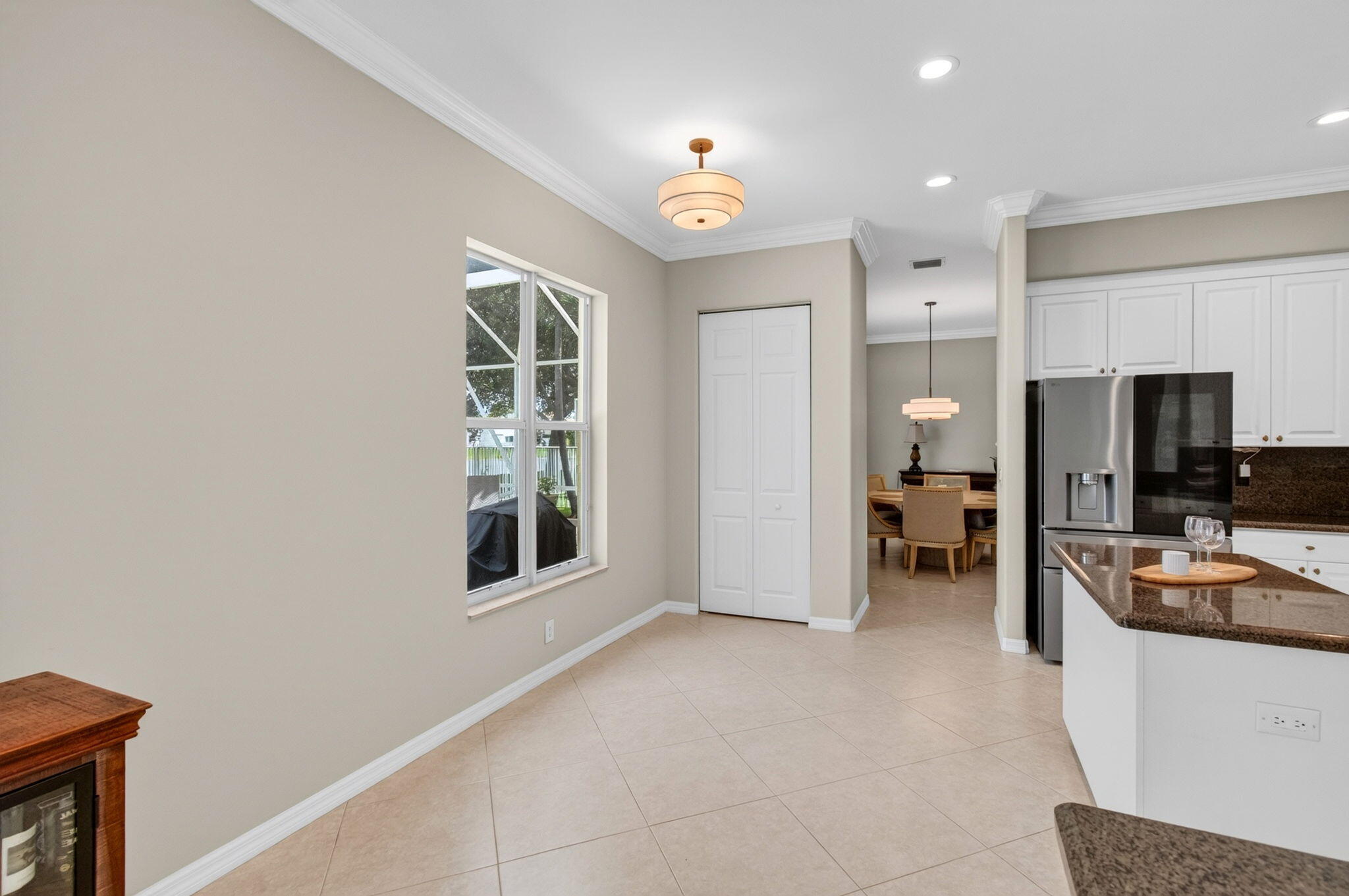 1183 Canyon Way Property Photo 32