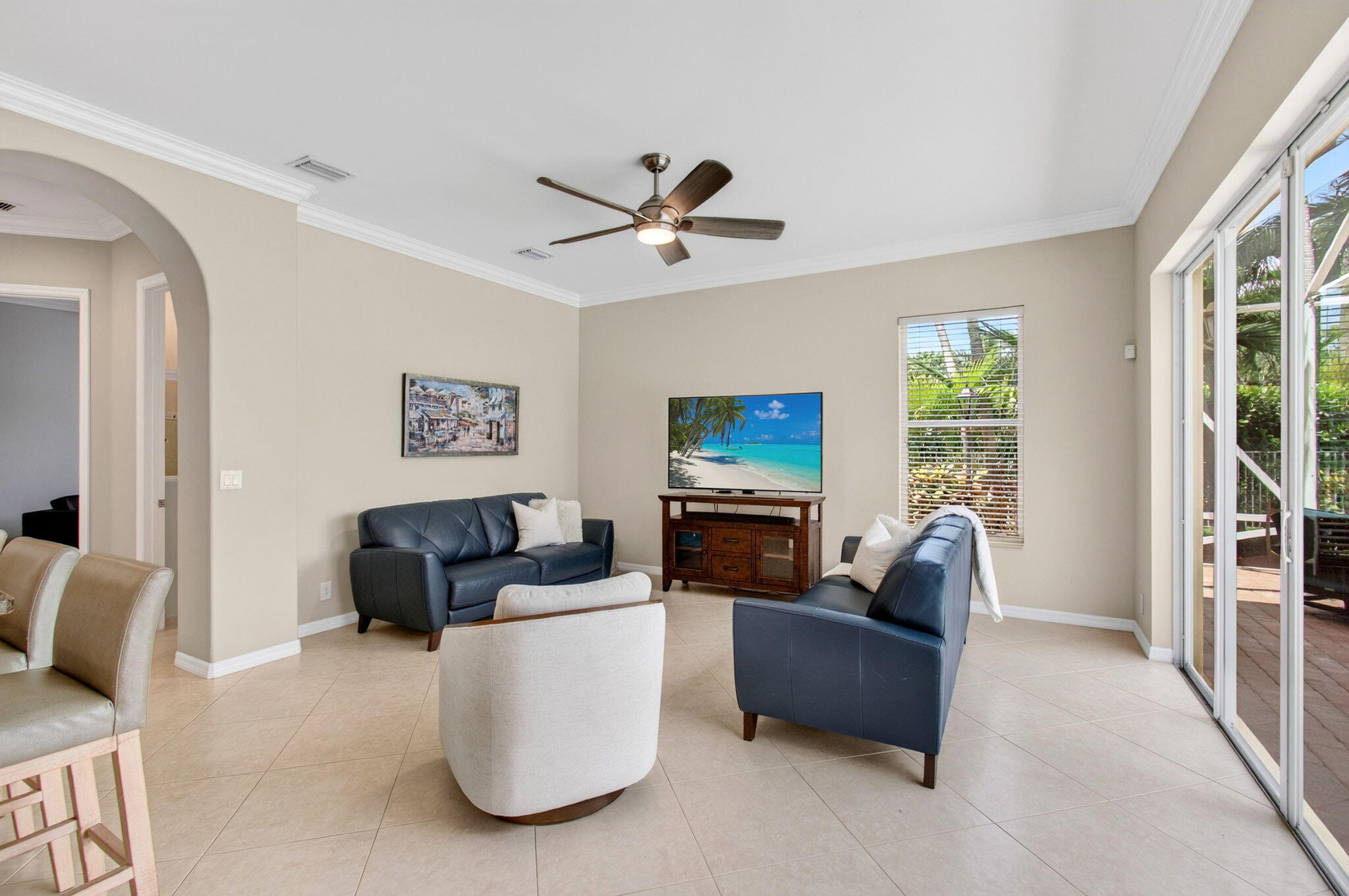 1183 Canyon Way Property Photo 33