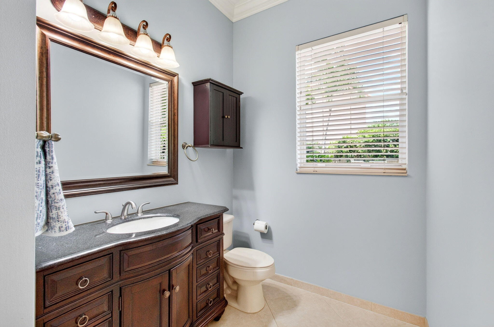 1183 Canyon Way Property Photo 37