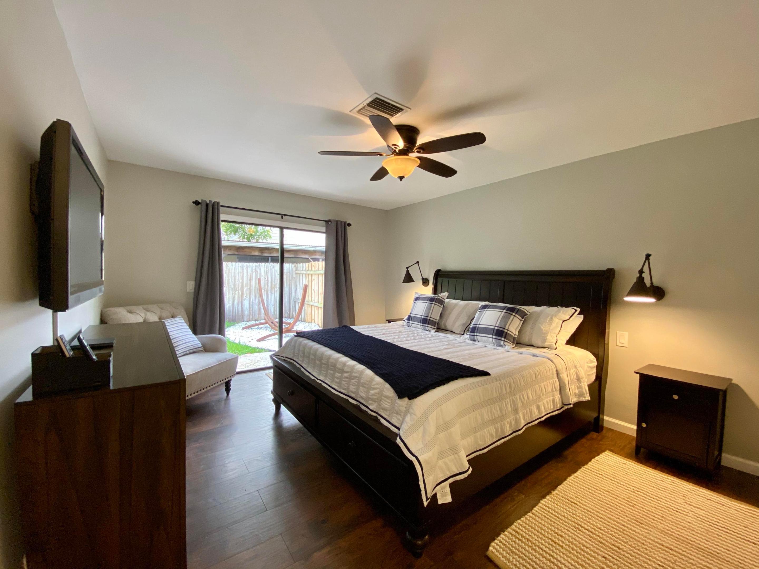 453 Park Forest Way Property Photo 11