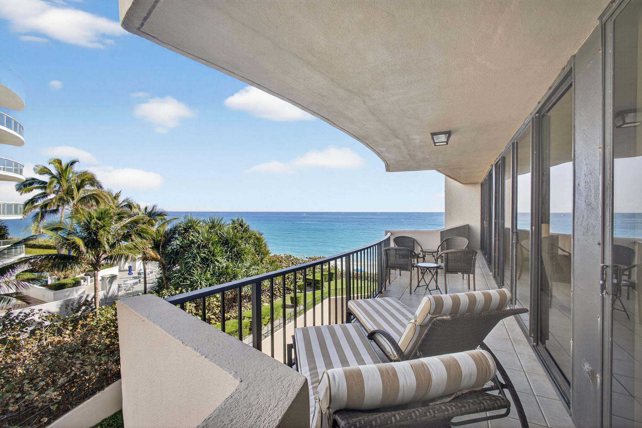 4200 N Ocean Drive 1-406 Property Photo 10