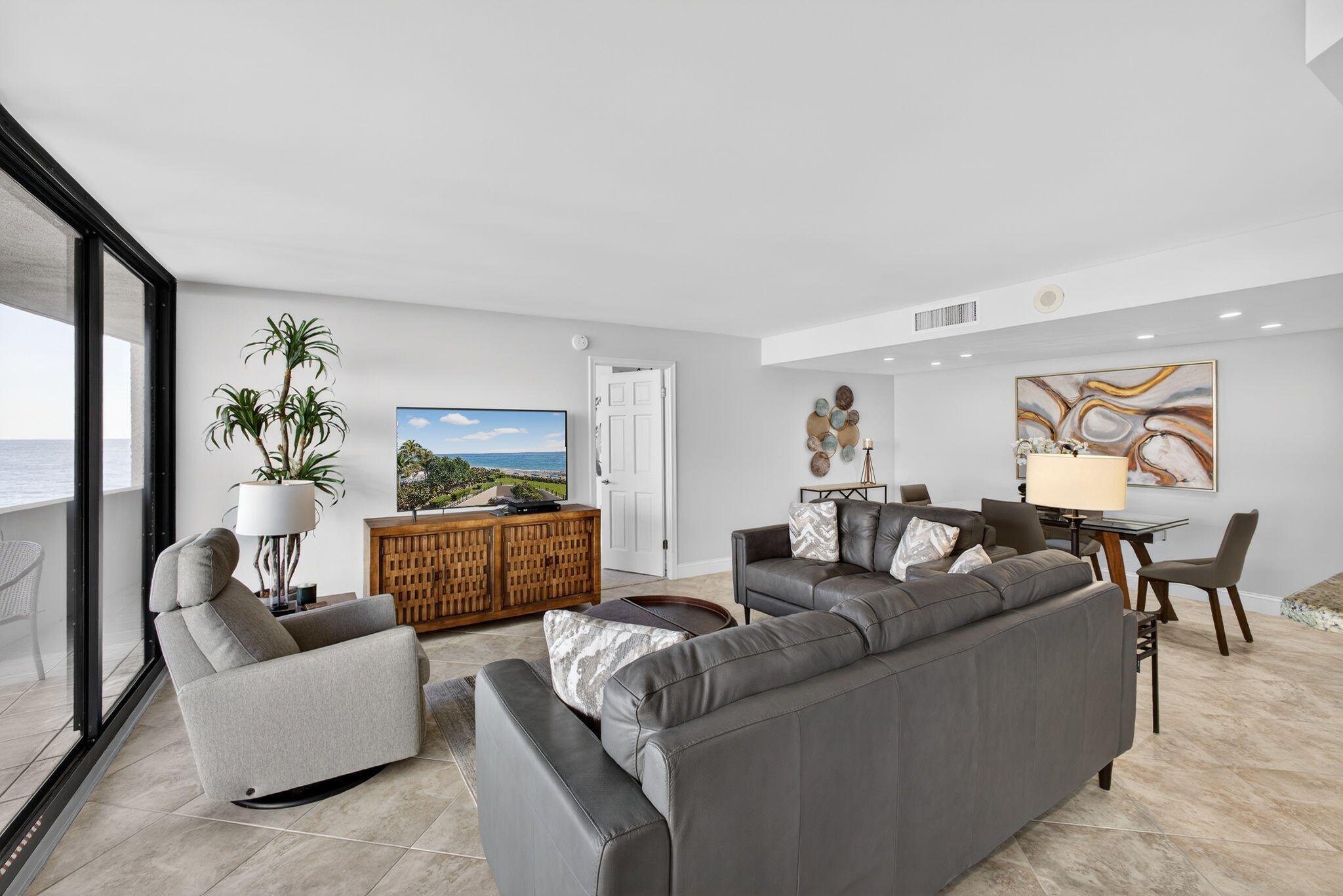 4200 N Ocean Drive 1-406 Property Photo 21
