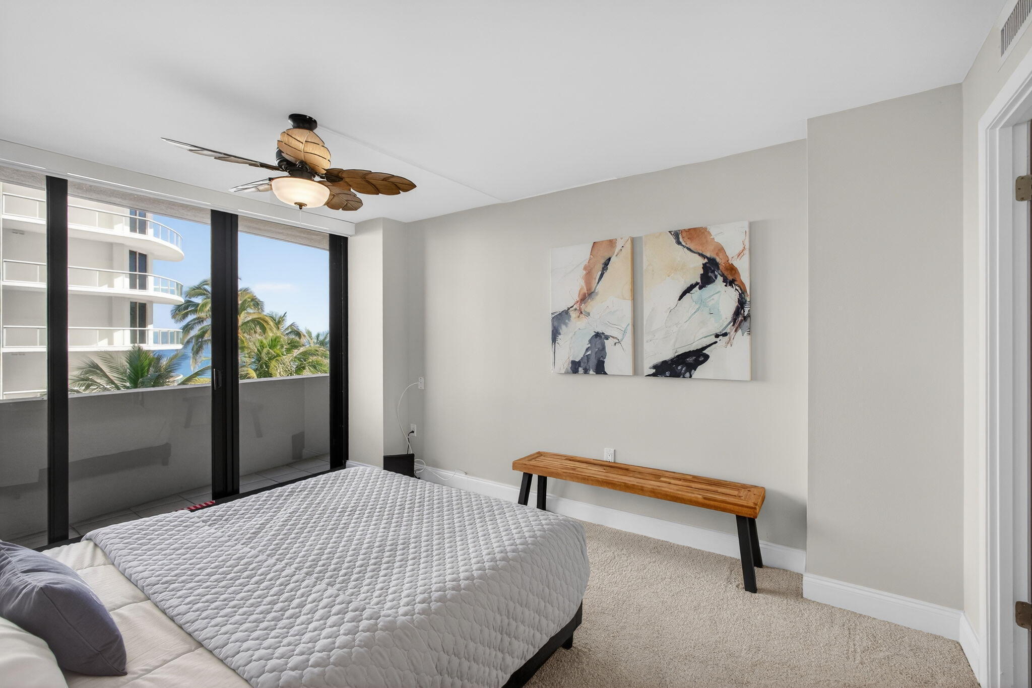 4200 N Ocean Drive 1-406 Property Photo 51