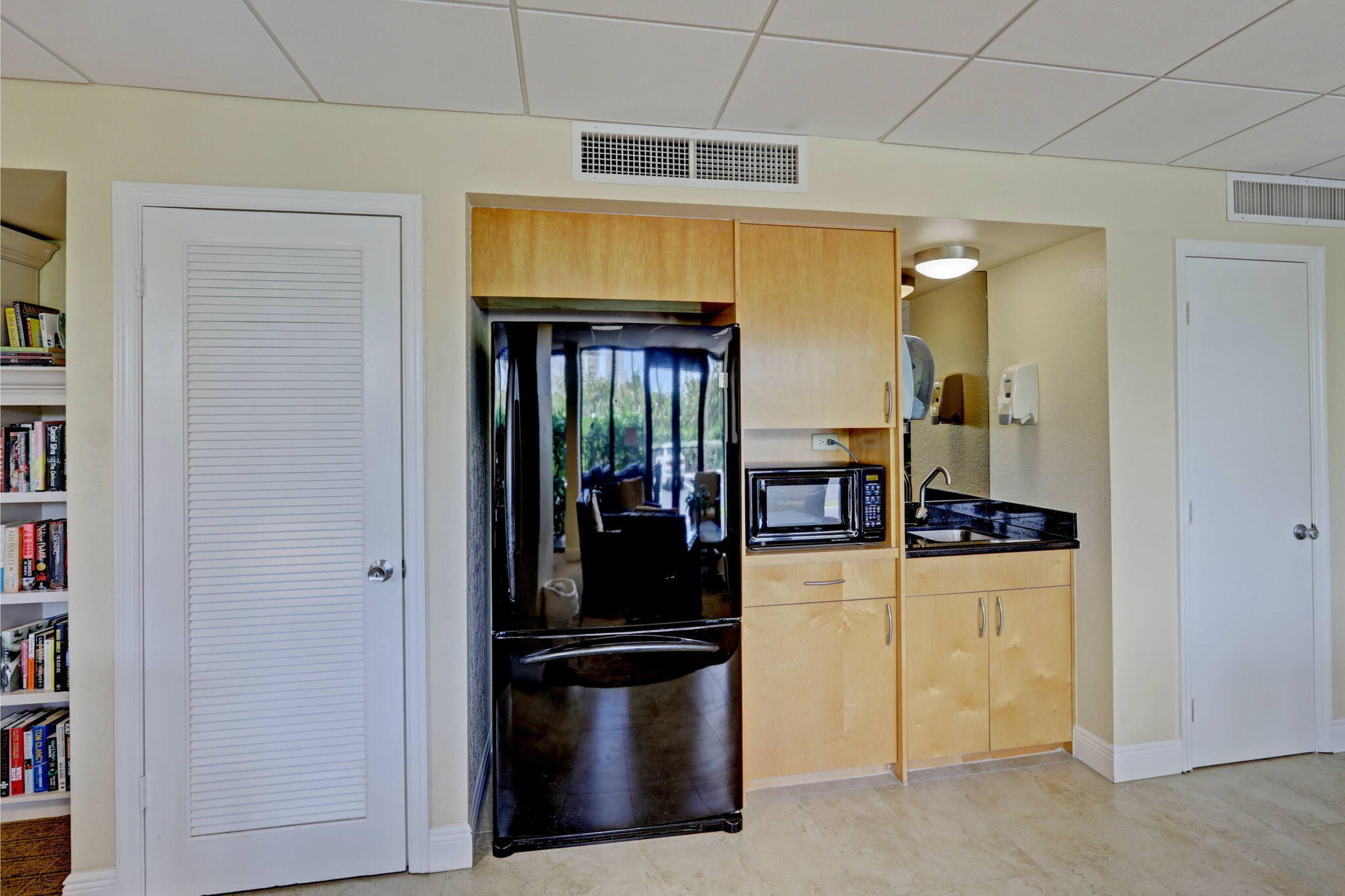 4200 N Ocean Drive 1-406 Property Photo 68