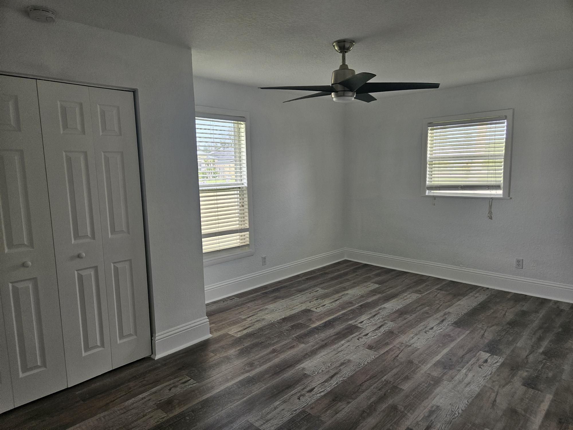 463 Nw Ravenswood Lane Property Photo 13