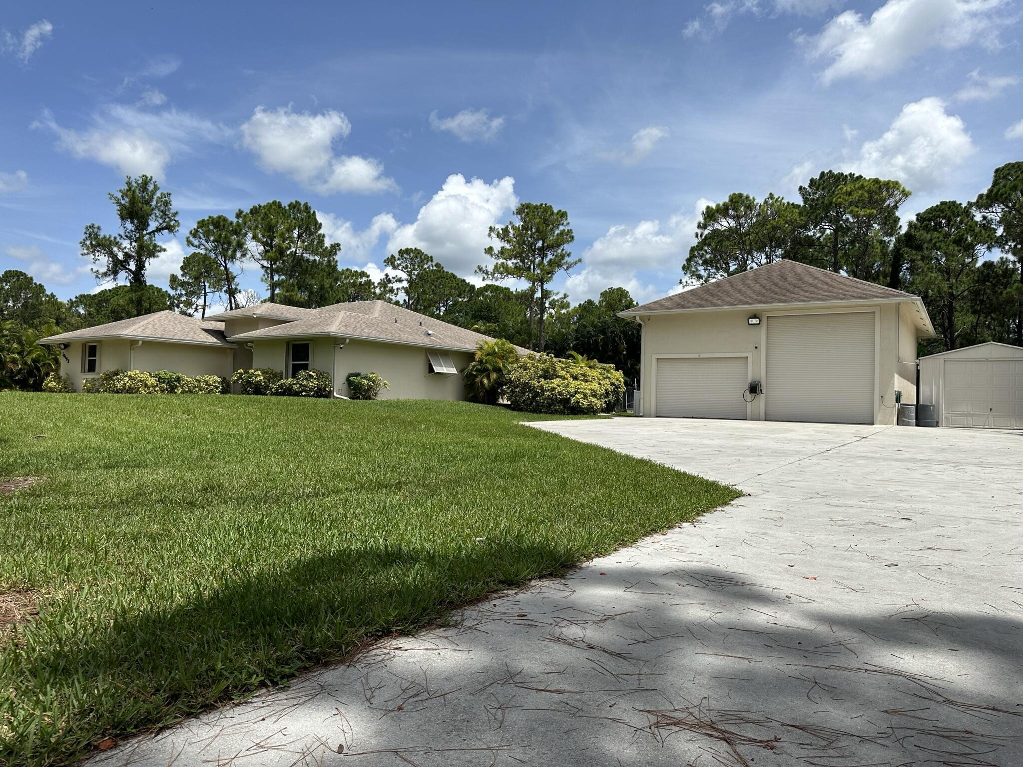 16193 72nd Road N Property Photo 1