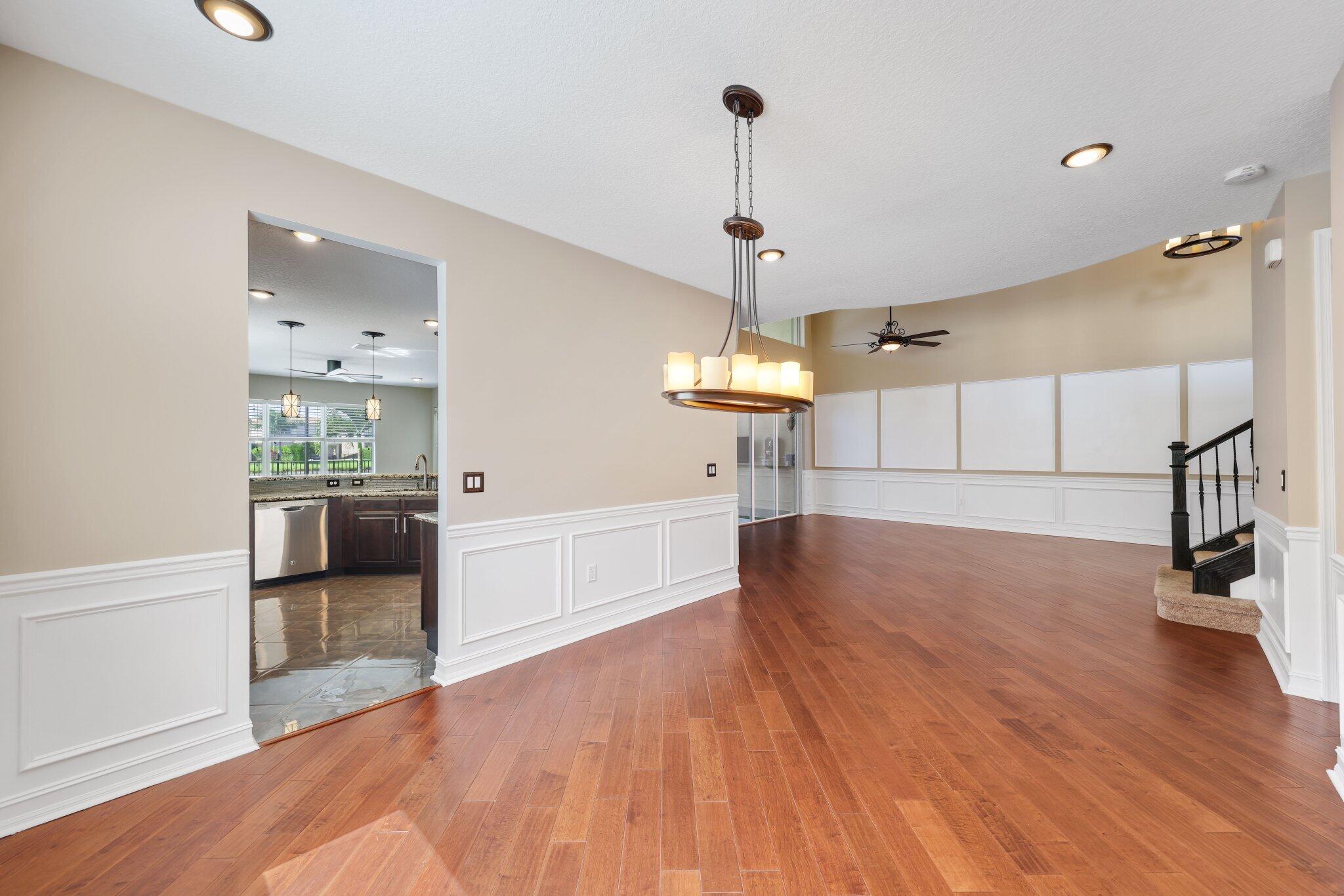 8160 Cantabria Falls Drive Property Photo 13