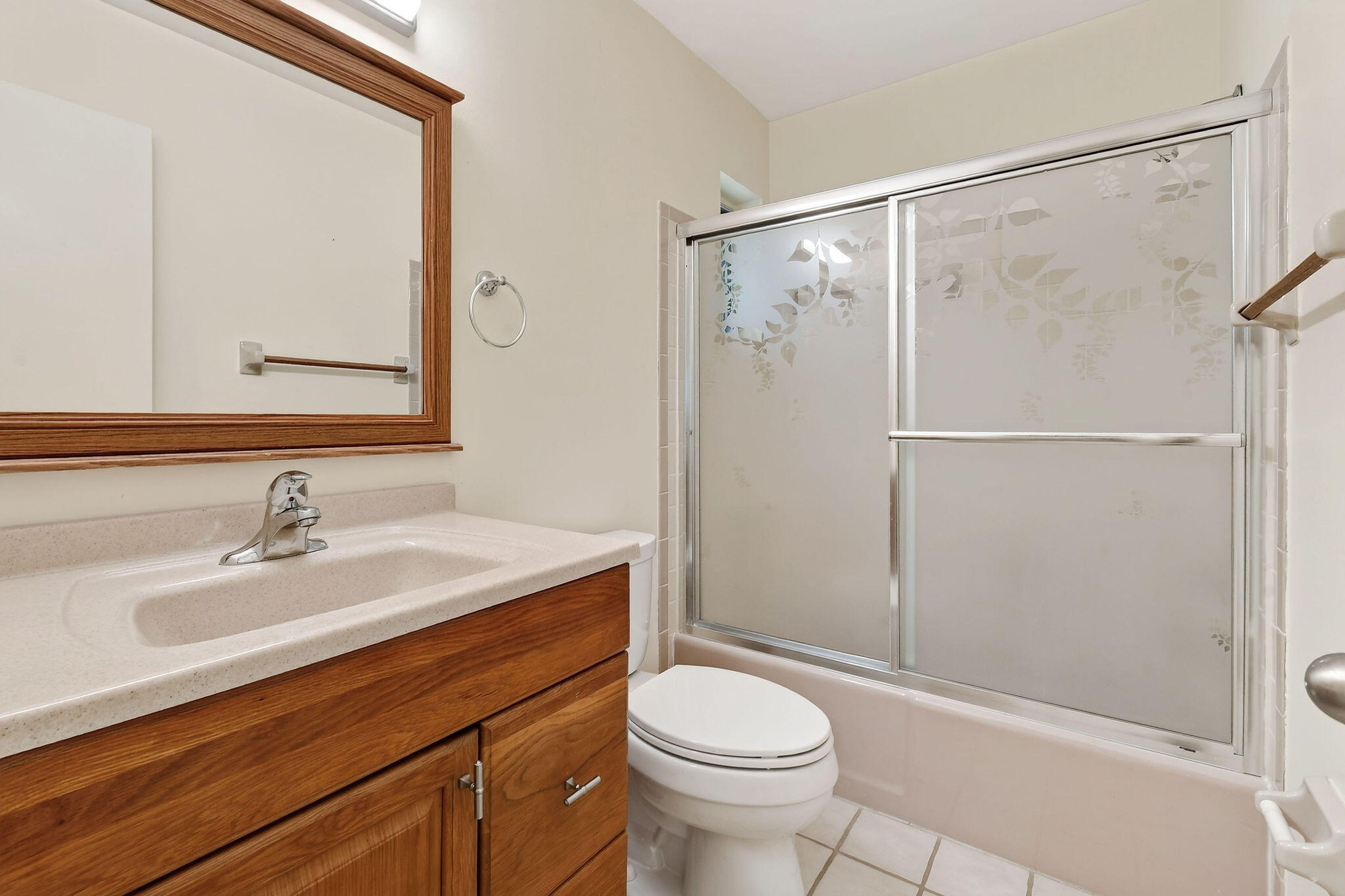 11 Windsor Road E Property Photo 22