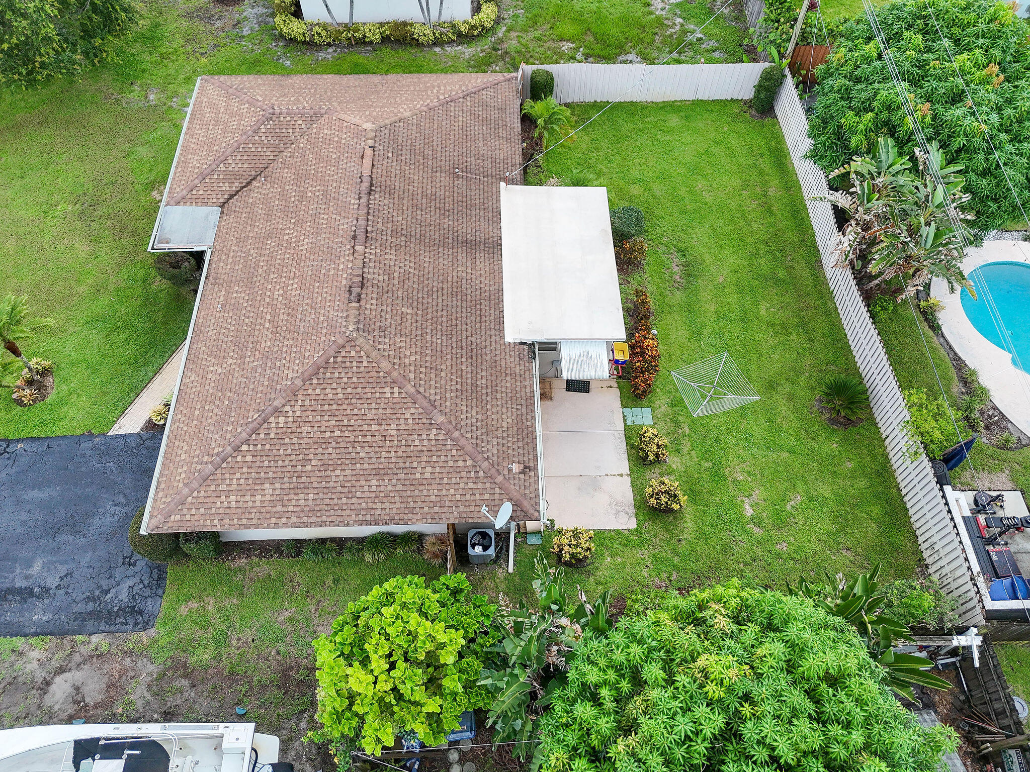 11 Windsor Road E Property Photo 31
