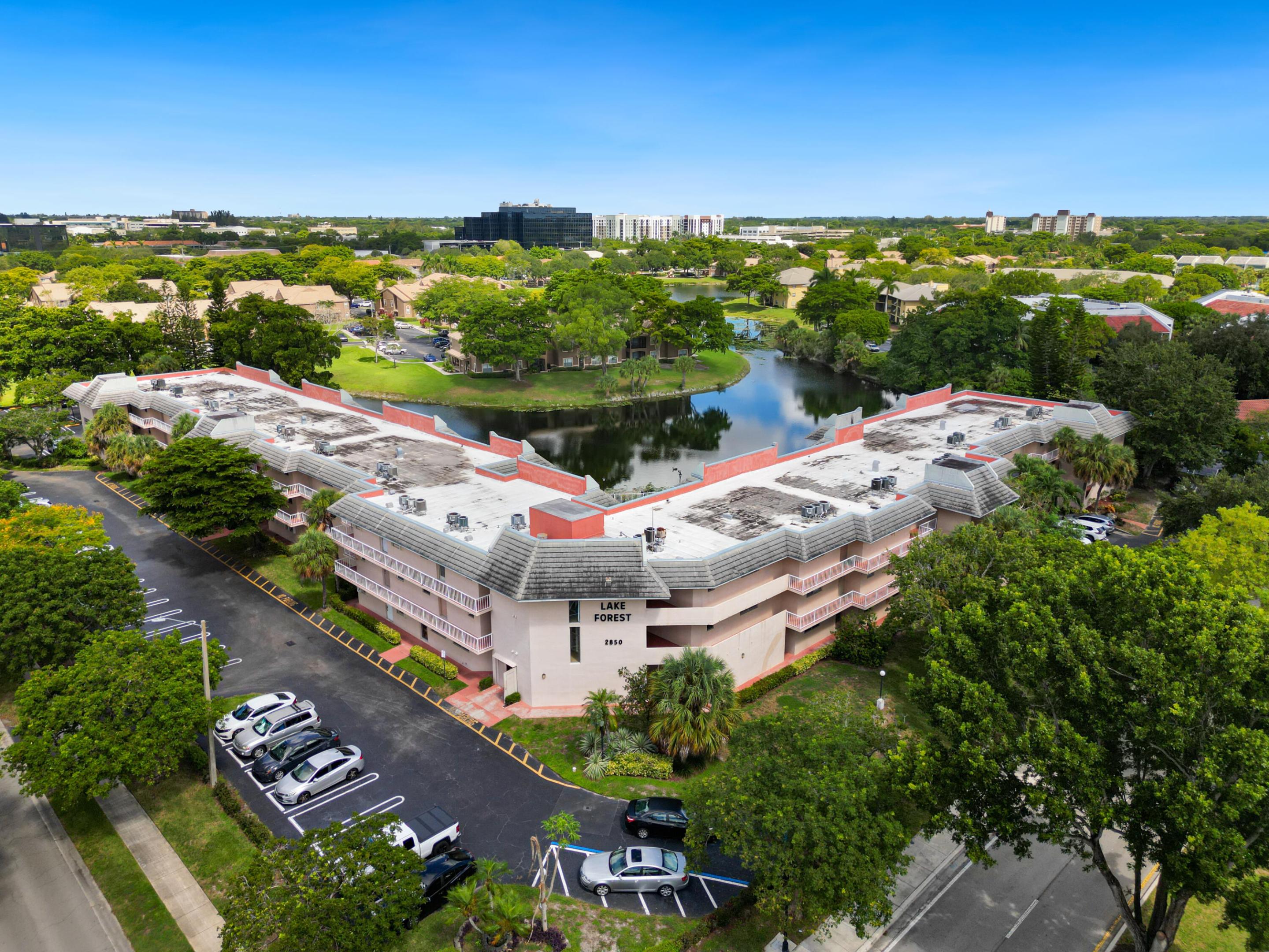 2850 Forest Hills Boulevard 211