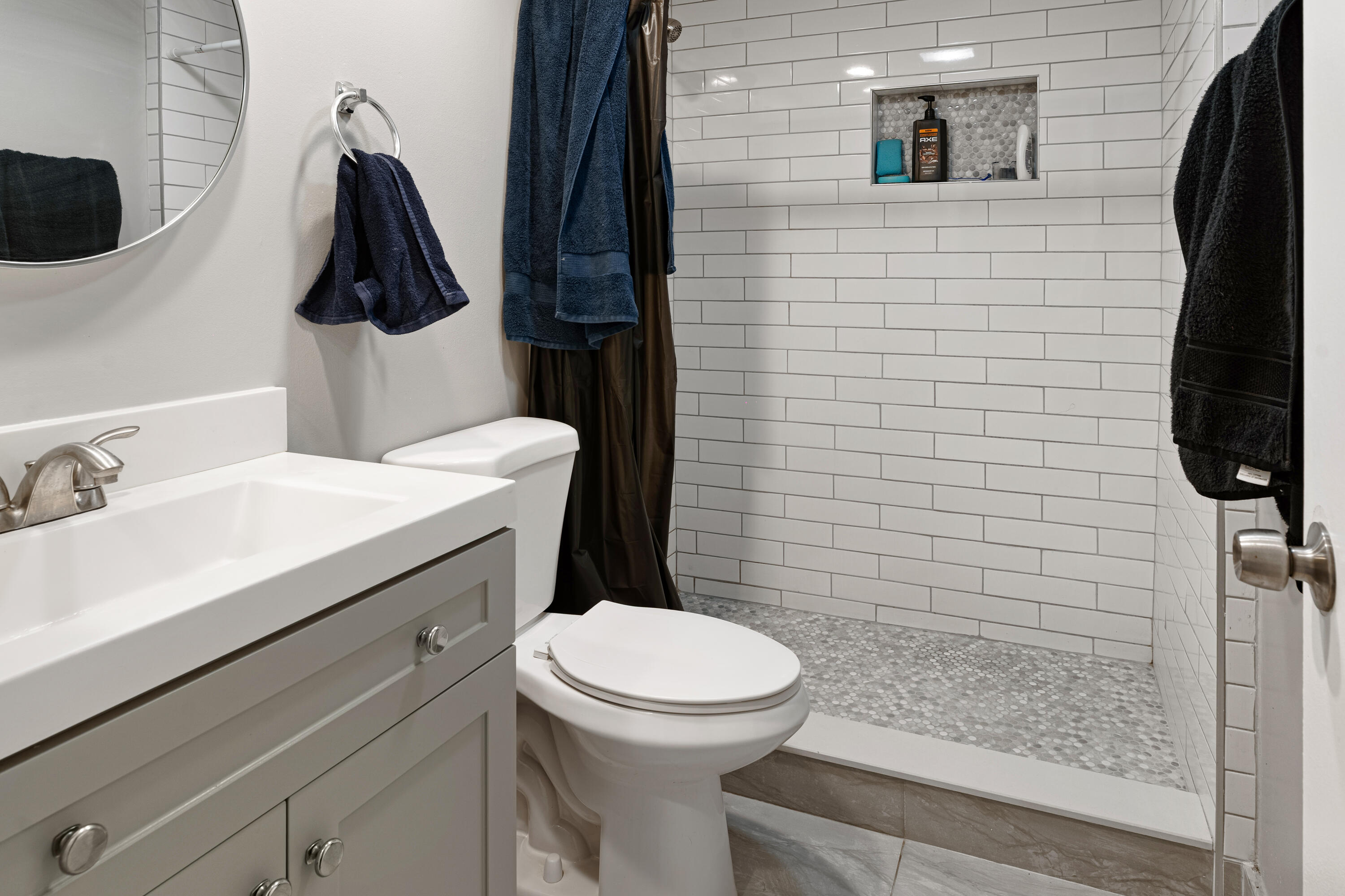 2850 Forest Hills Boulevard 211 Property Photo 21