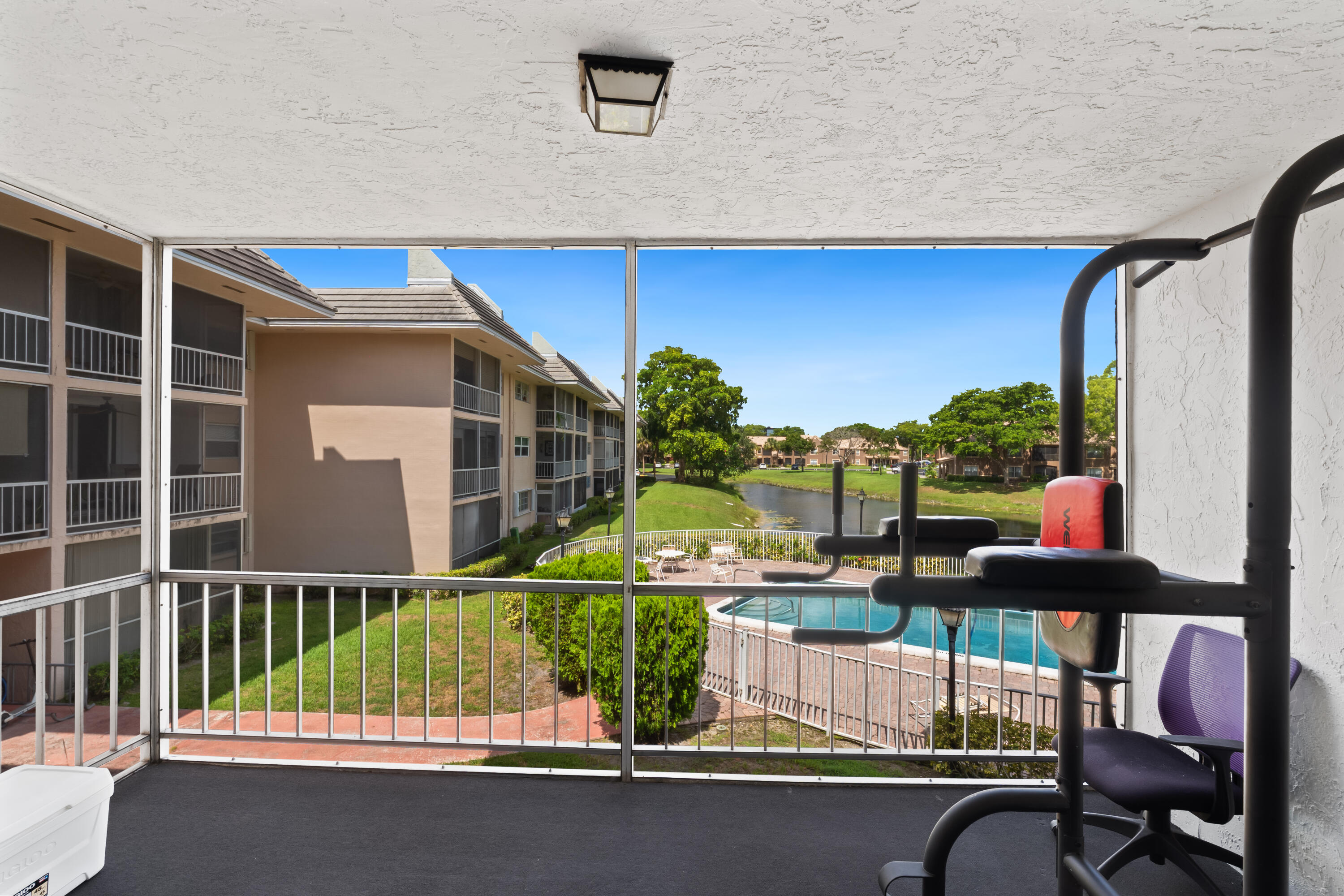 2850 Forest Hills Boulevard 211 Property Photo 22