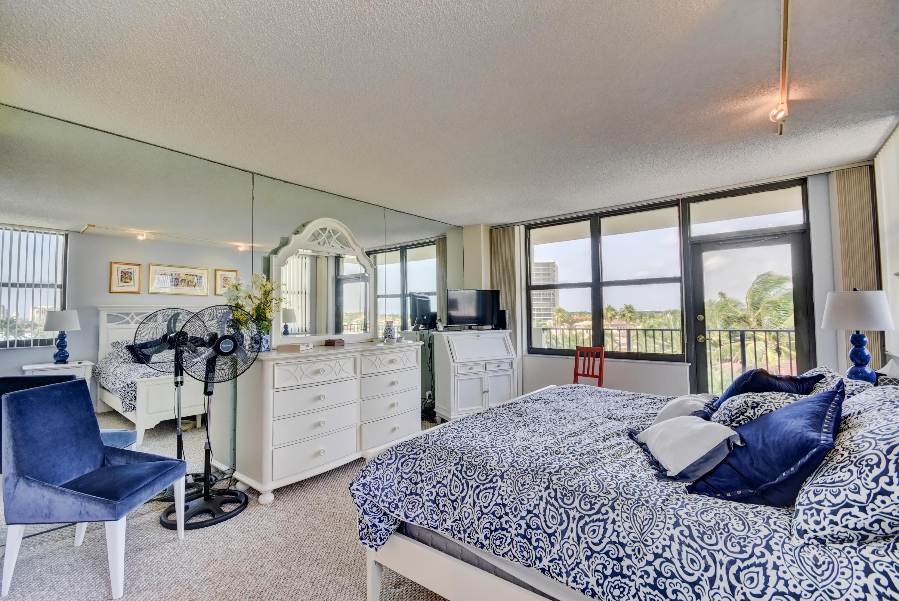 4600 S Ocean Boulevard 604 Property Photo 11