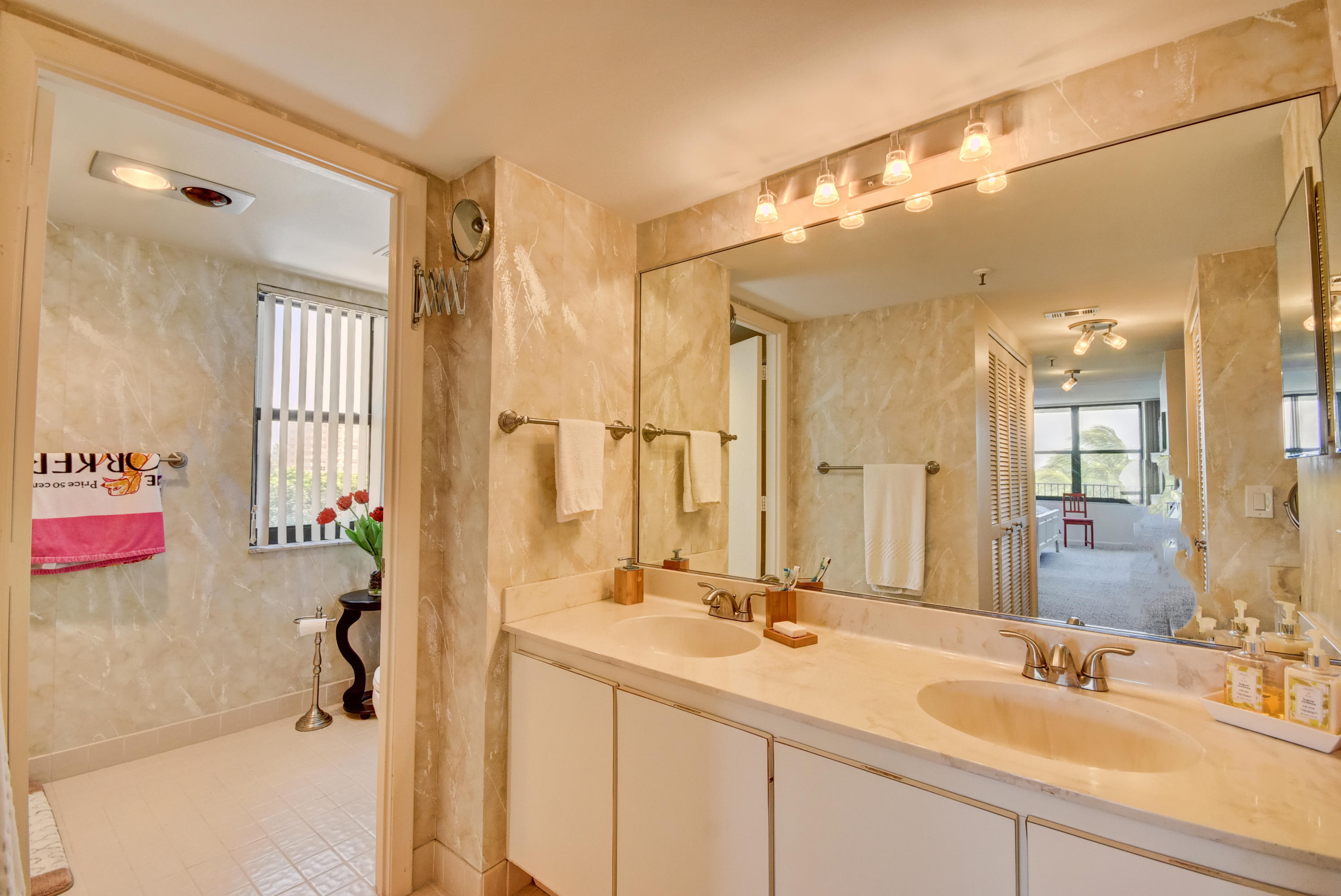 4600 S Ocean Boulevard 604 Property Photo 12