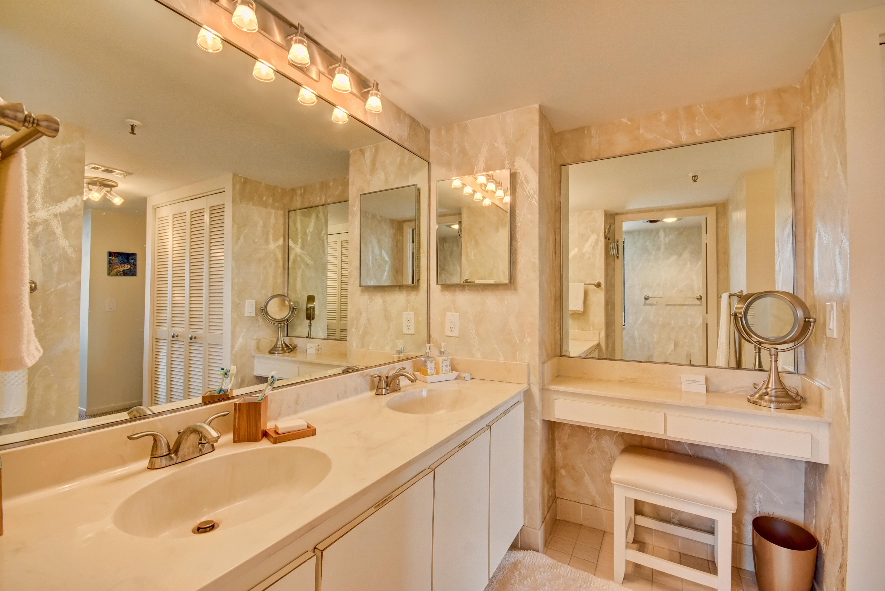 4600 S Ocean Boulevard 604 Property Photo 13