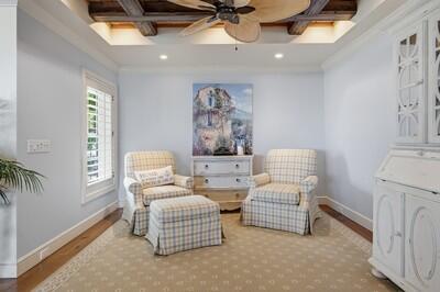 965 Pebble Lane Property Photo 12