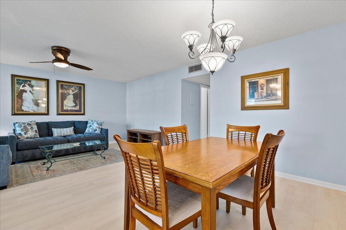 220 Country Lane B Property Photo 9