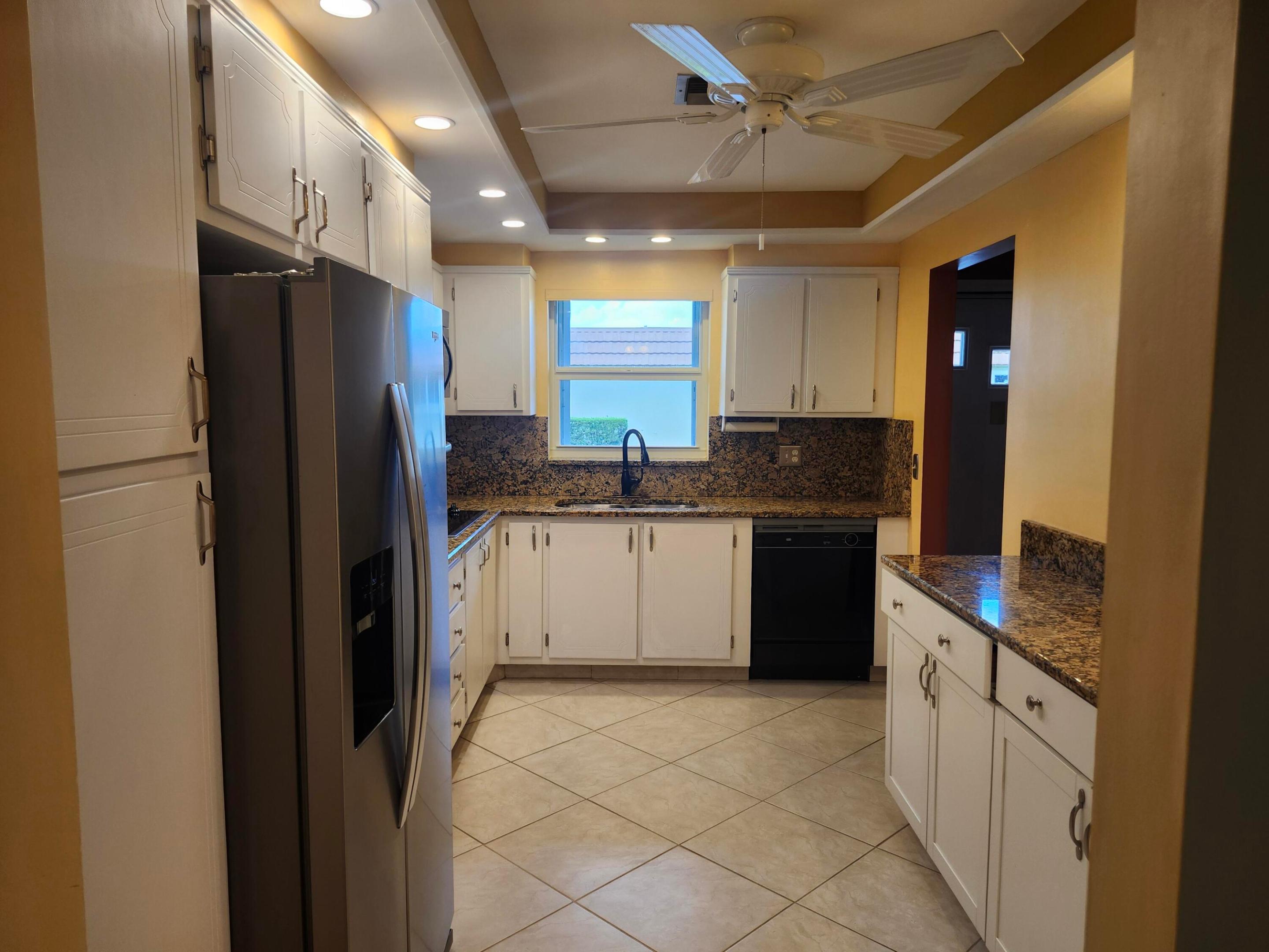 5730 E Fernley Drive E 55 Property Photo 9