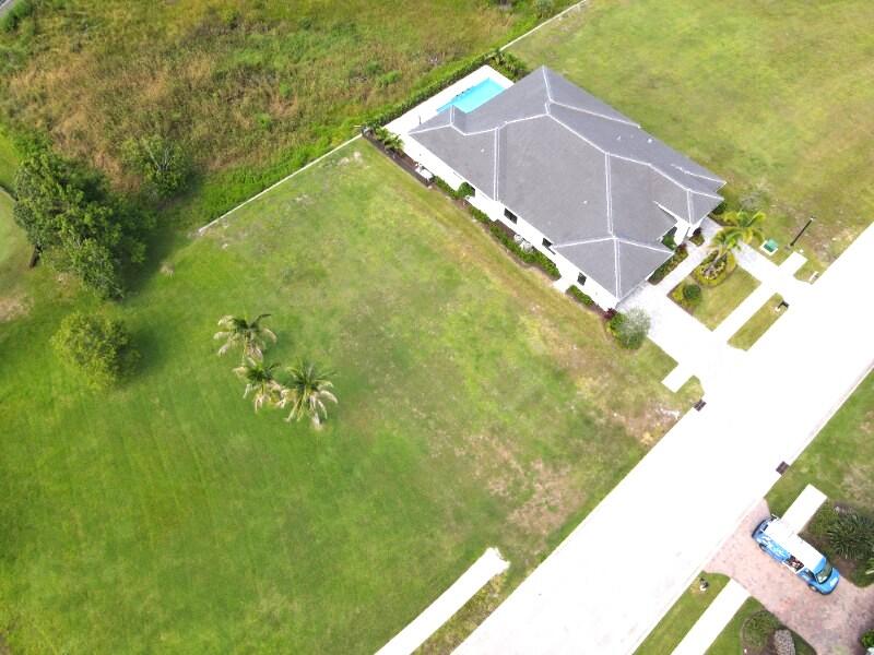 172 Se Rio Angelica Property Photo 14