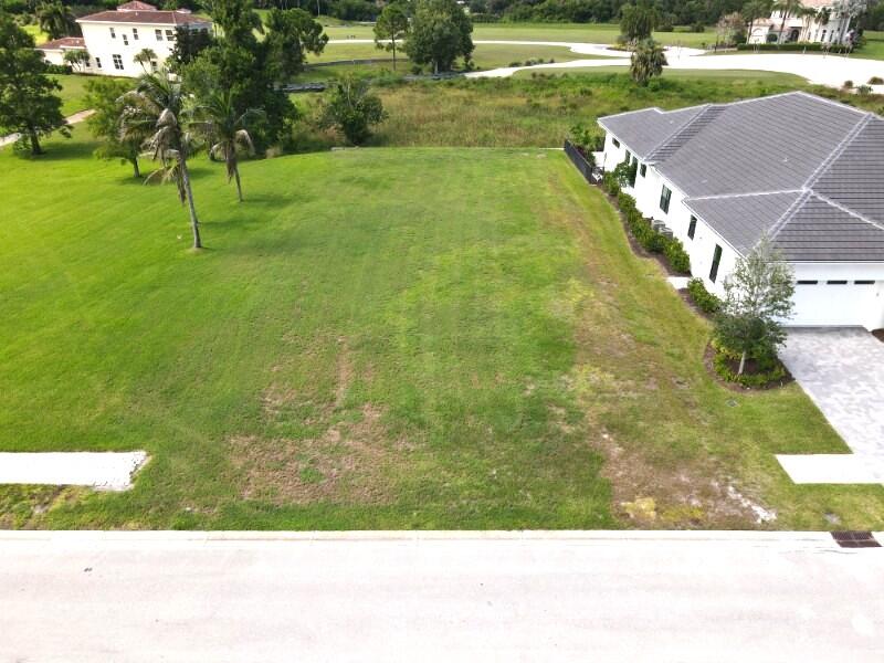 172 Se Rio Angelica Property Photo 18