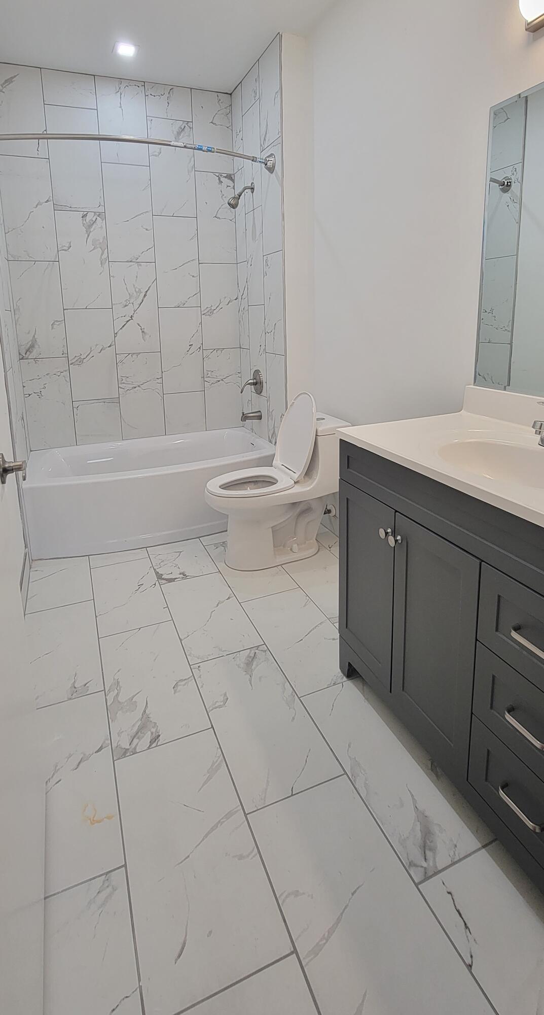 3801 Davie Boulevard 220 Property Photo 5