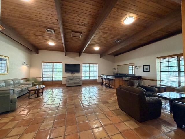5 W Caribbean Property Photo 31