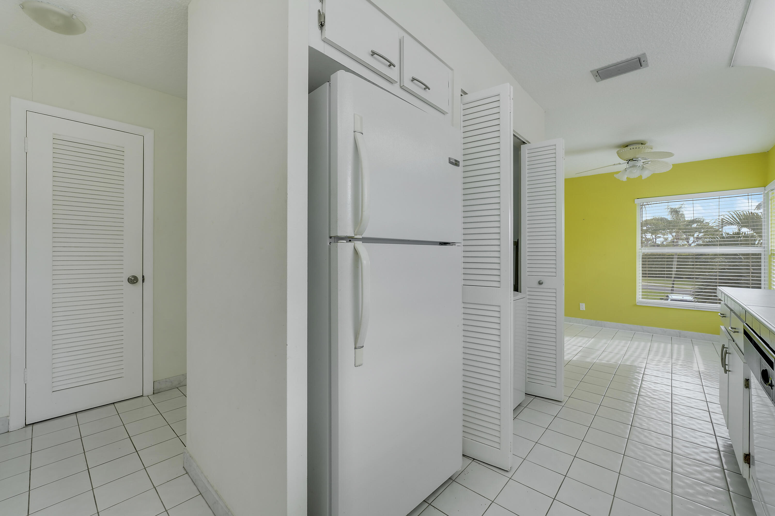 13679 Date Palm Court B Property Photo 14