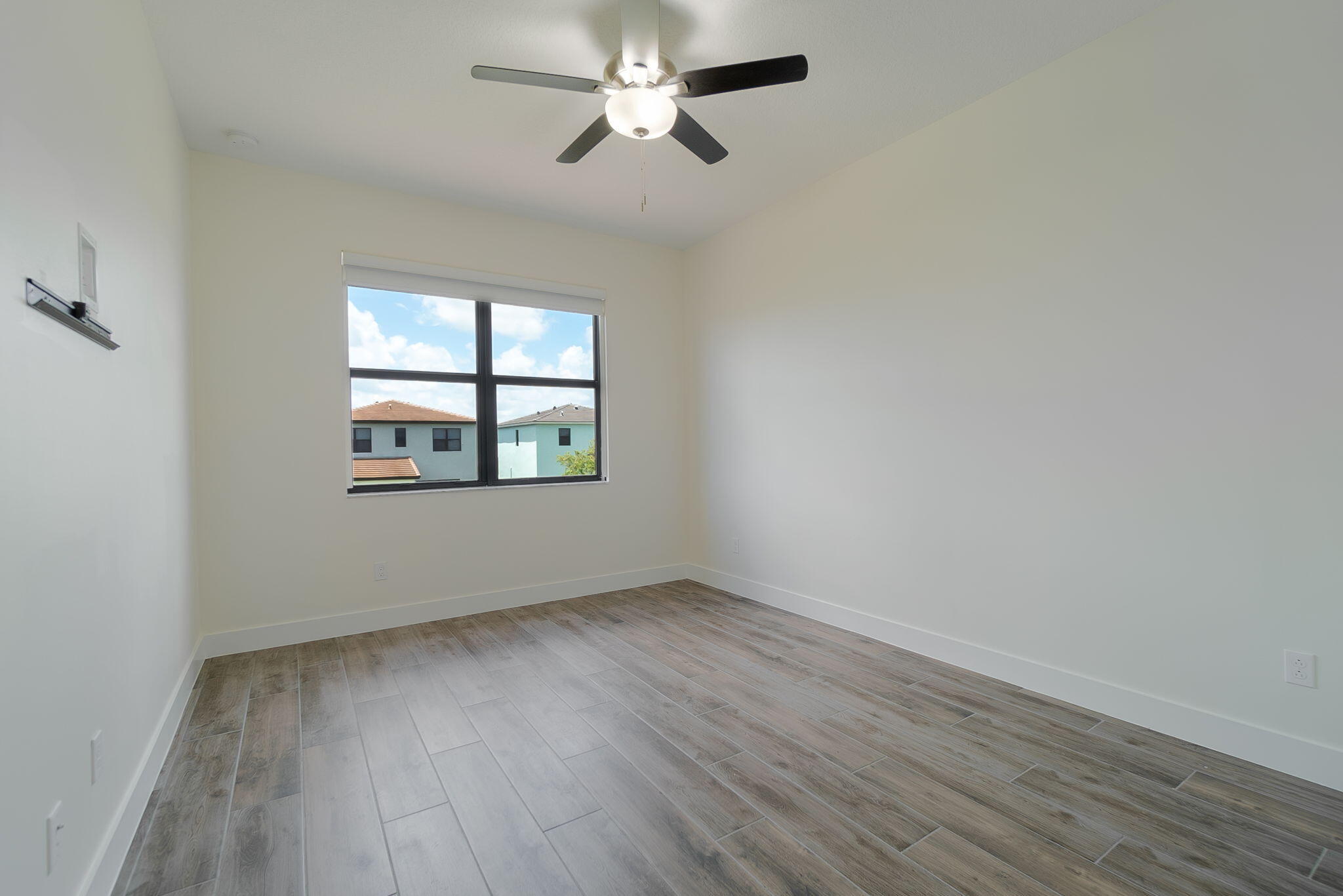 5447 Starfish Road Property Photo 12