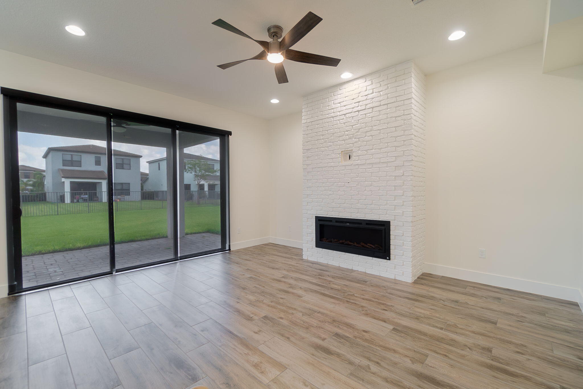 5447 Starfish Road Property Photo 26