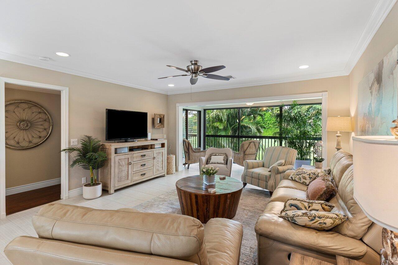 4321 B Quail Ridge Drive N Sandpiper Property Photo 4