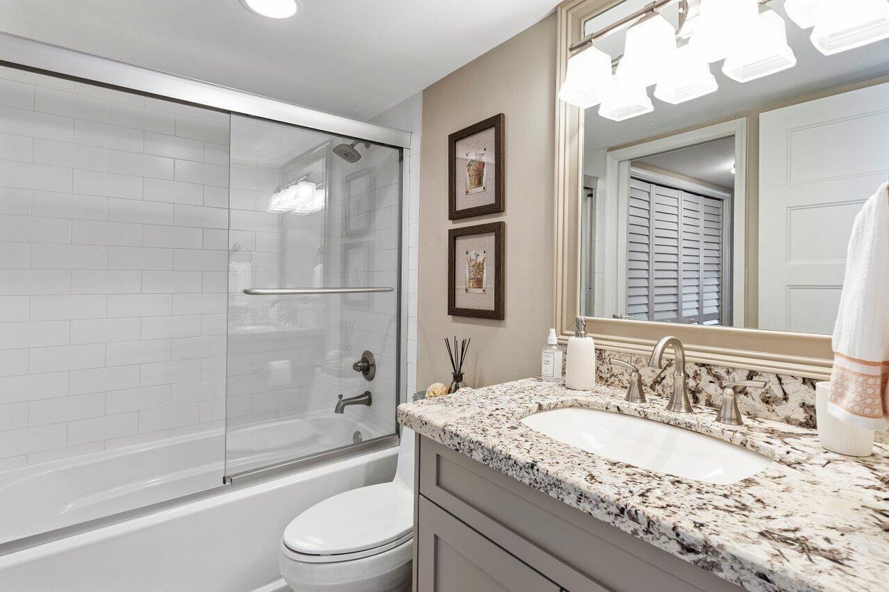 4321 B Quail Ridge Drive N Sandpiper Property Photo 12