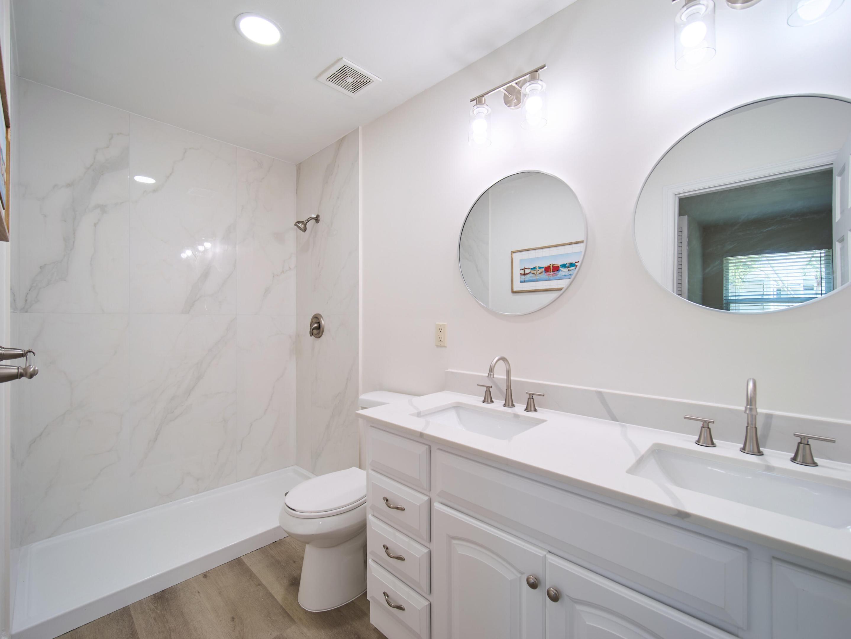 296 Se Wentworth Drive Property Photo 38