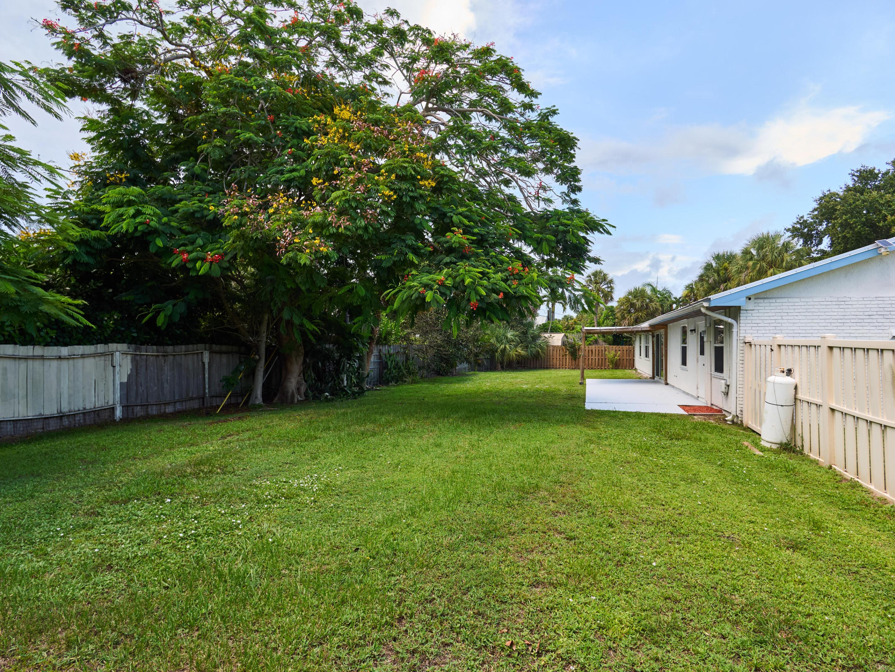 296 Se Wentworth Drive Property Photo 41
