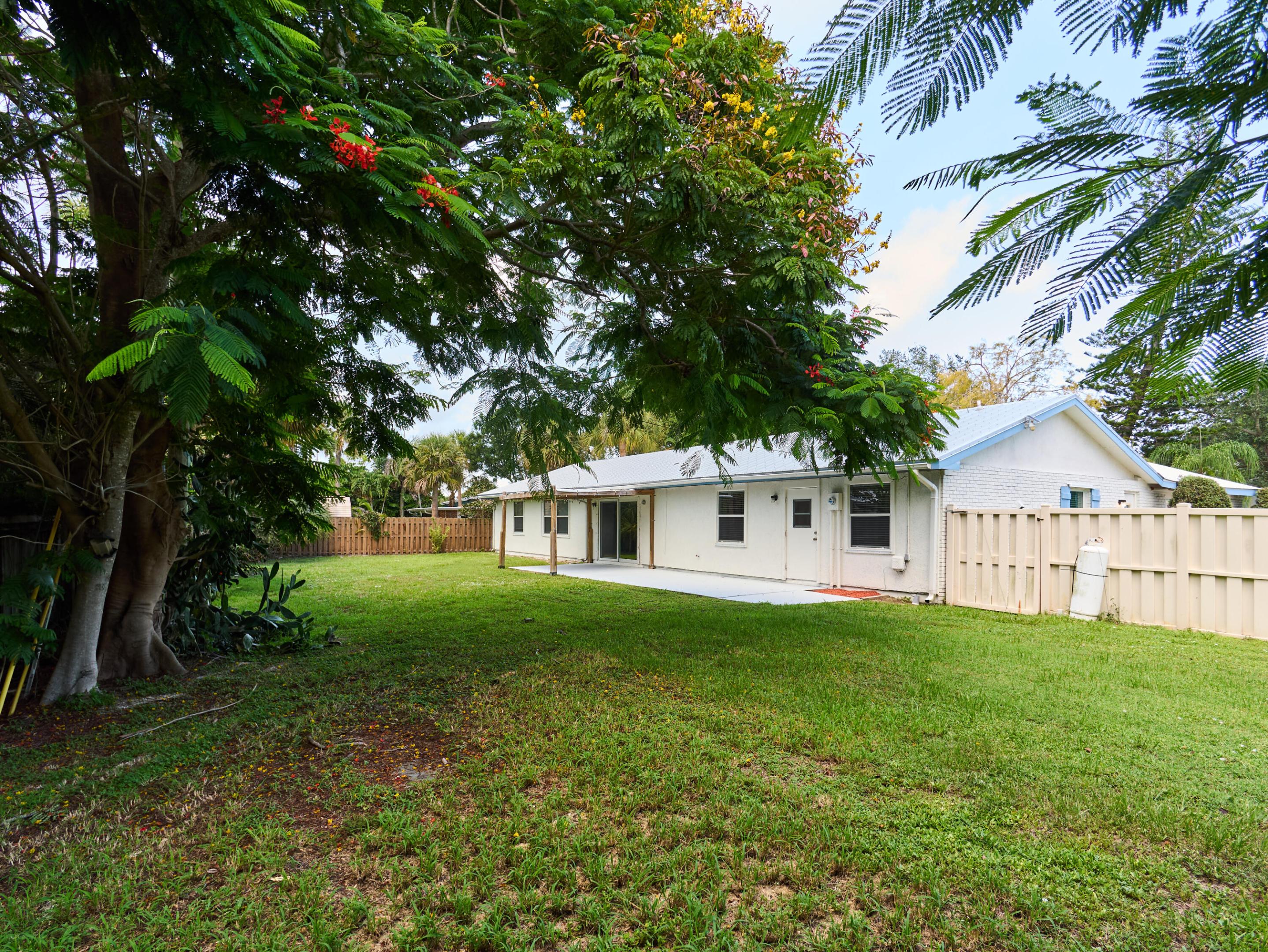 296 Se Wentworth Drive Property Photo 42