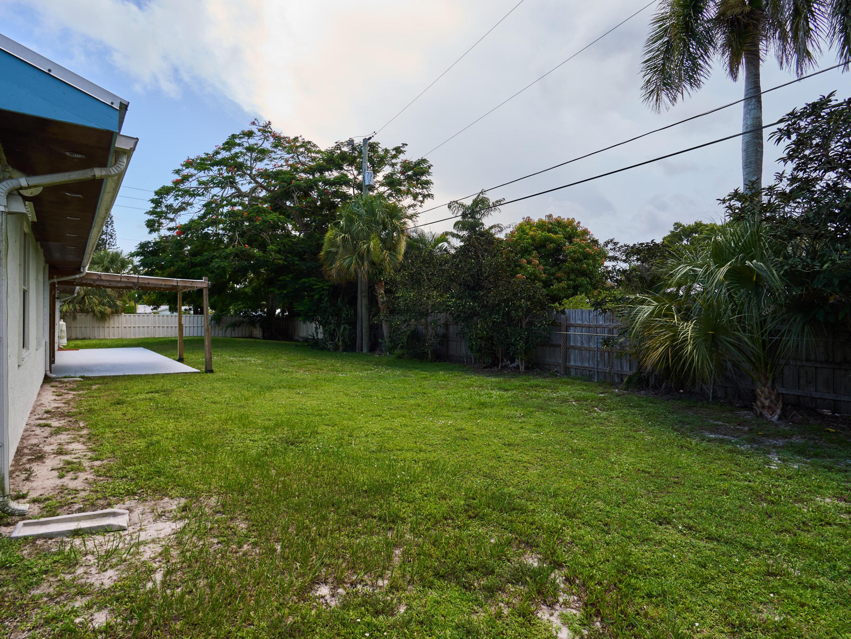 296 Se Wentworth Drive Property Photo 45