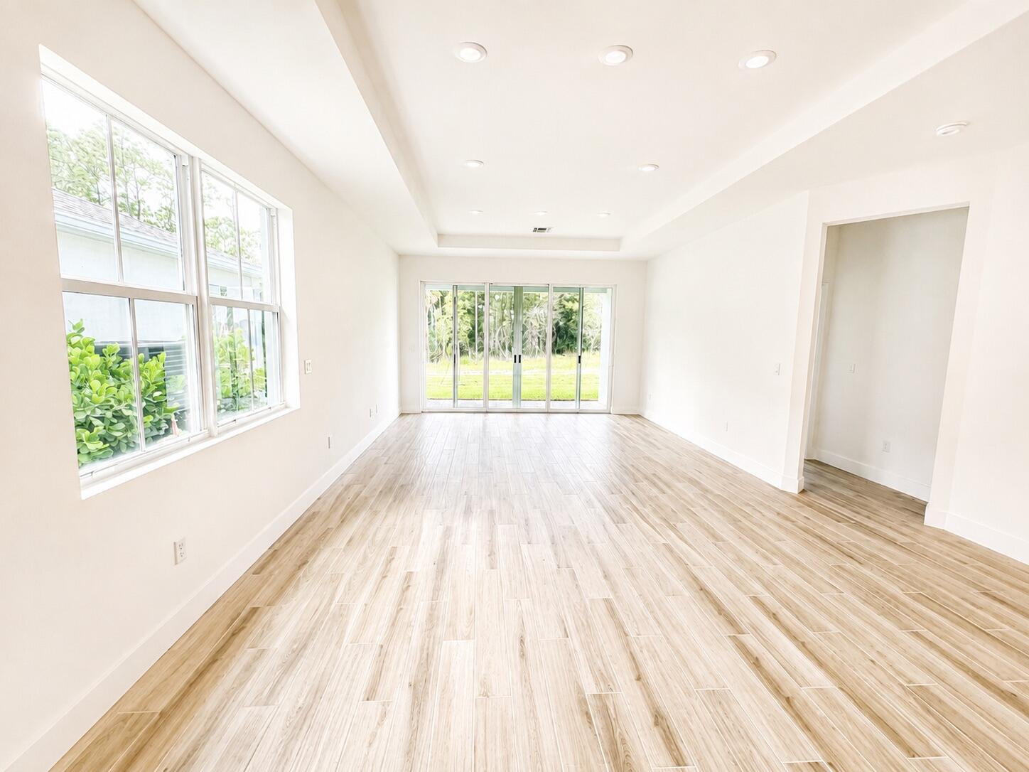 10075 Dreamweaver Road Property Photo 4