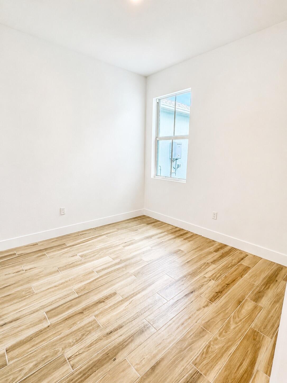 10075 Dreamweaver Road Property Photo 7