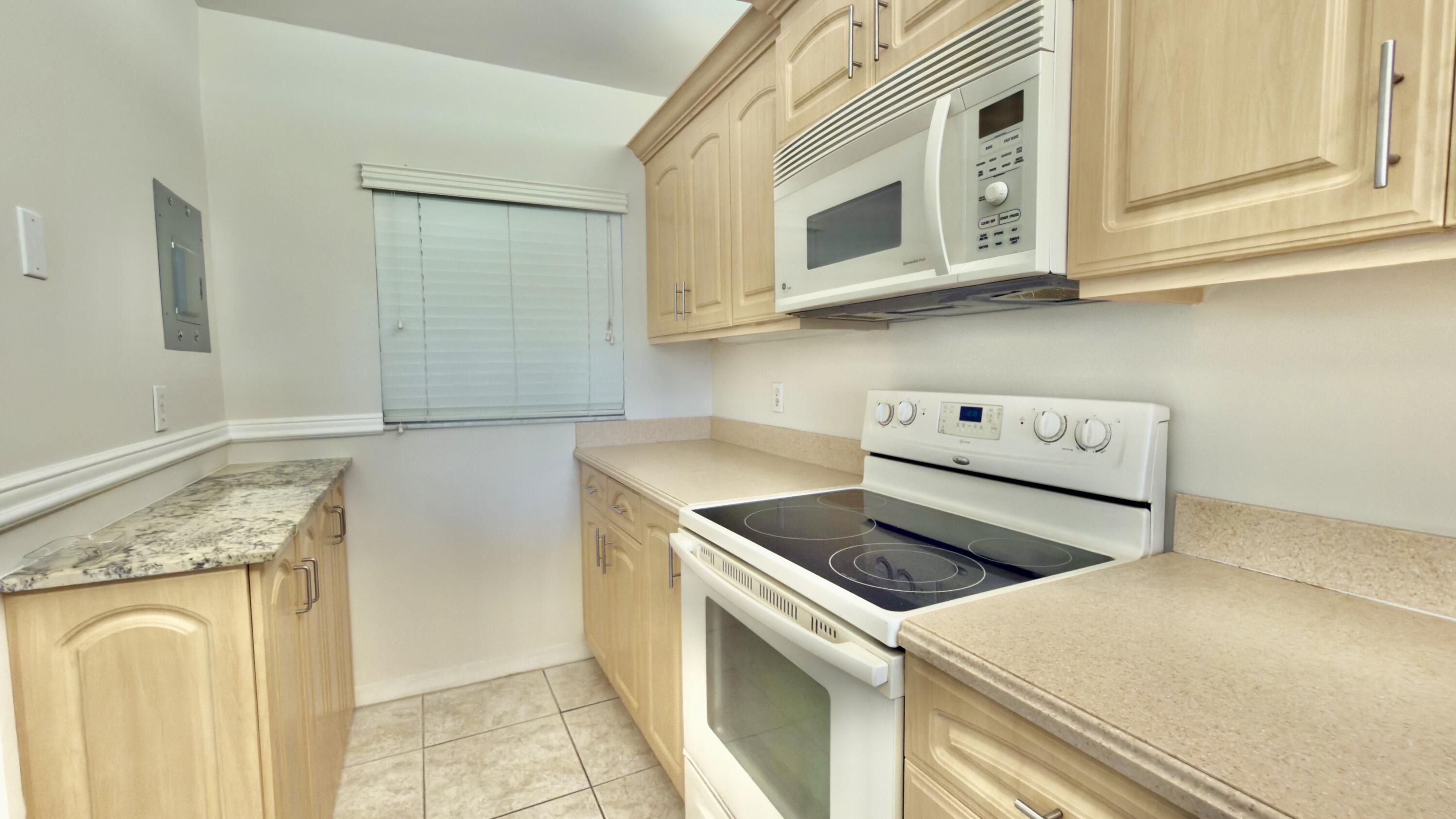 9311 Orange Grove Drive 402 Property Photo 4