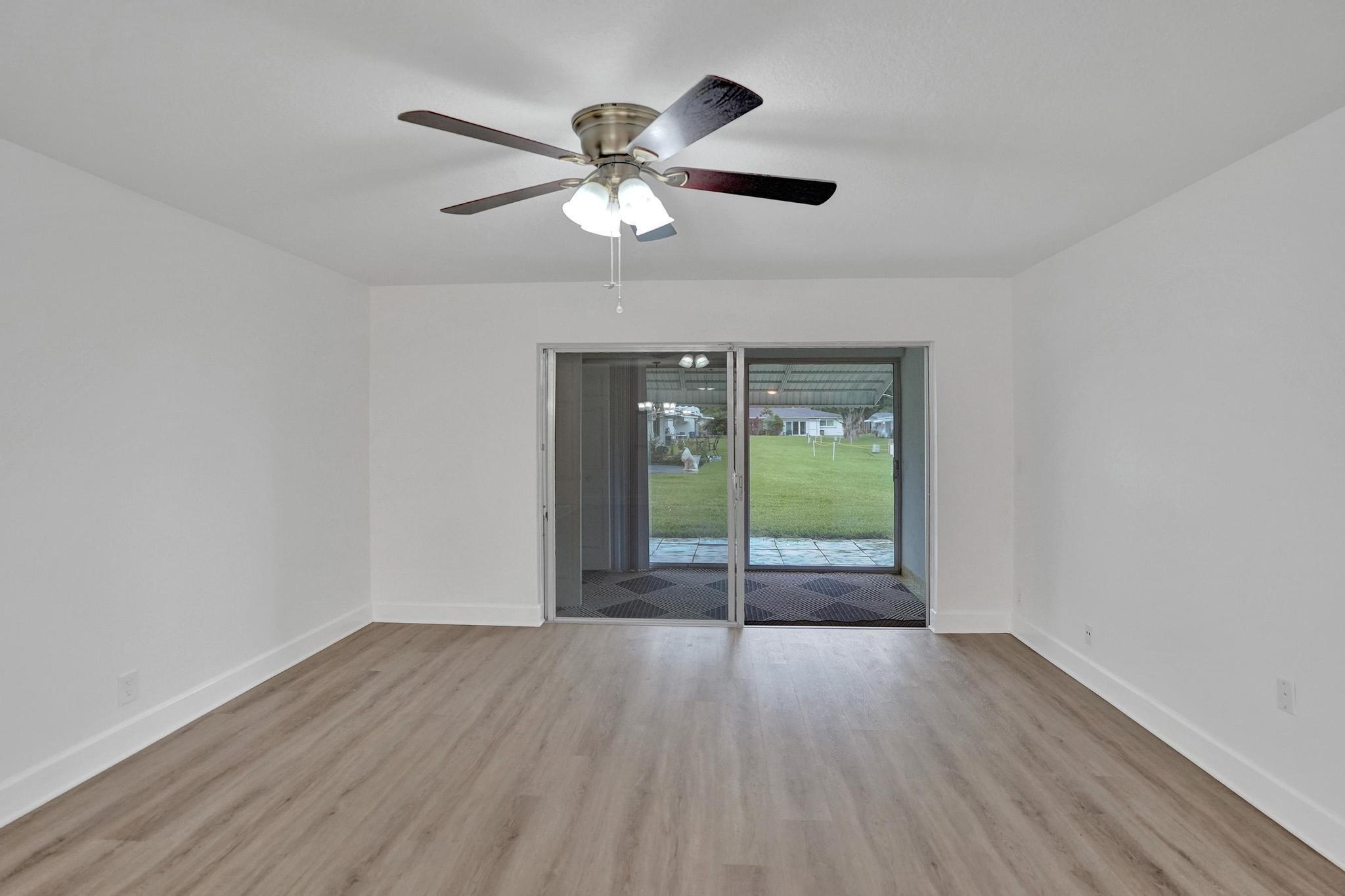 1050 Nw 87th Avenue B141 Property Photo 12