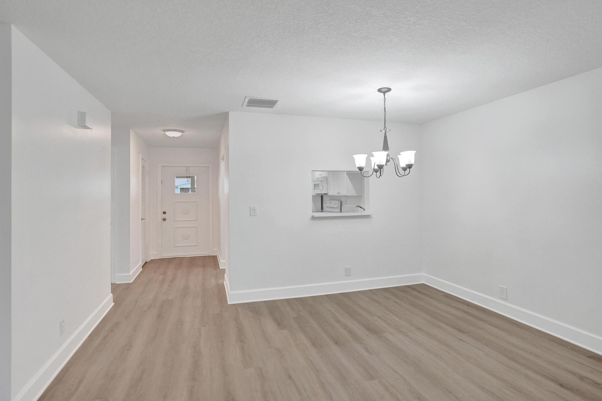 1050 Nw 87th Avenue B141 Property Photo 13