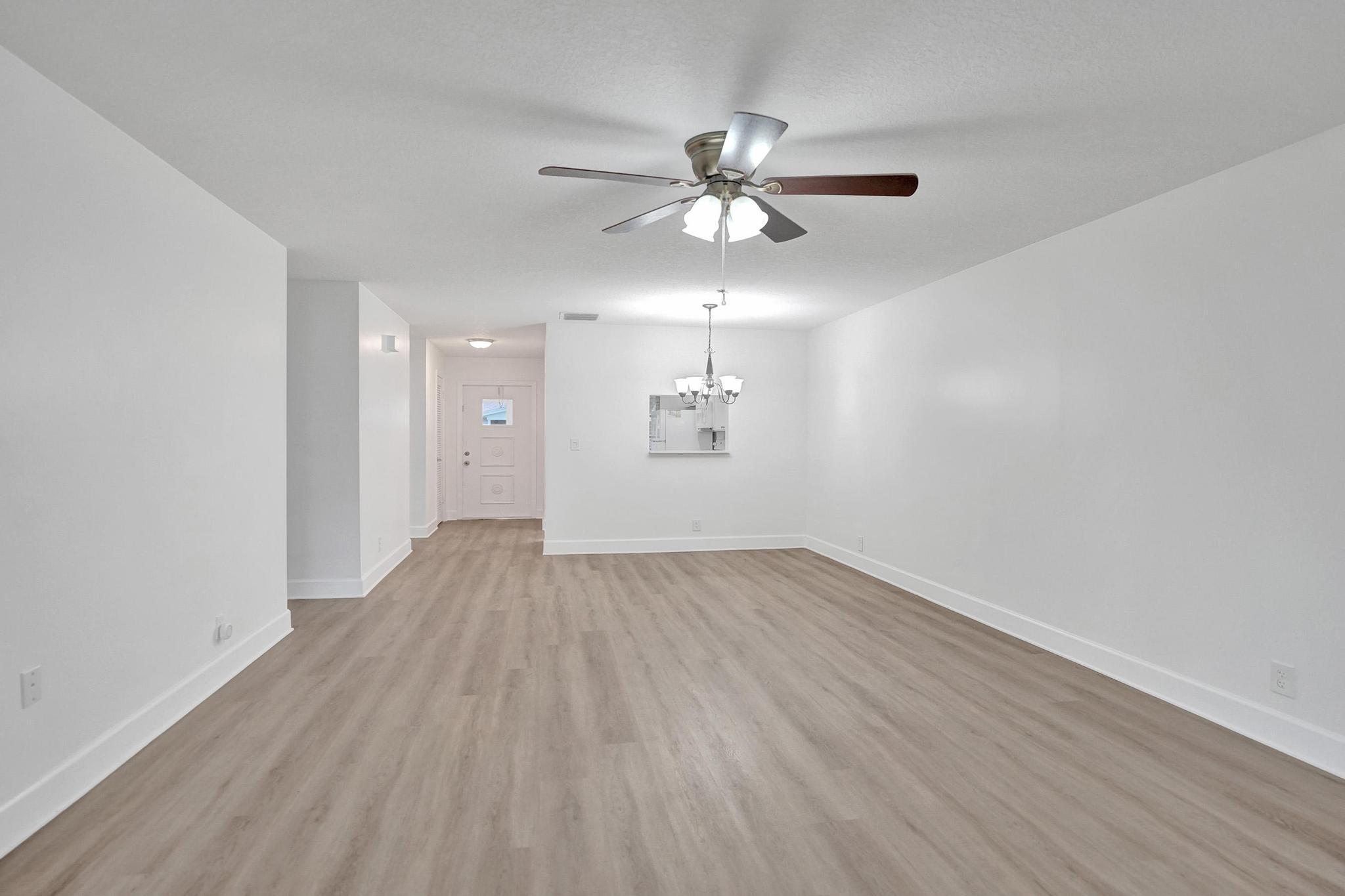 1050 Nw 87th Avenue B141 Property Photo 14