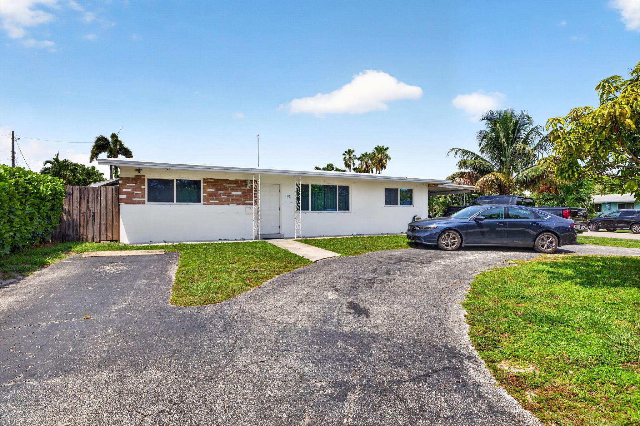 1501 Nw 41st Street Property Photo 1