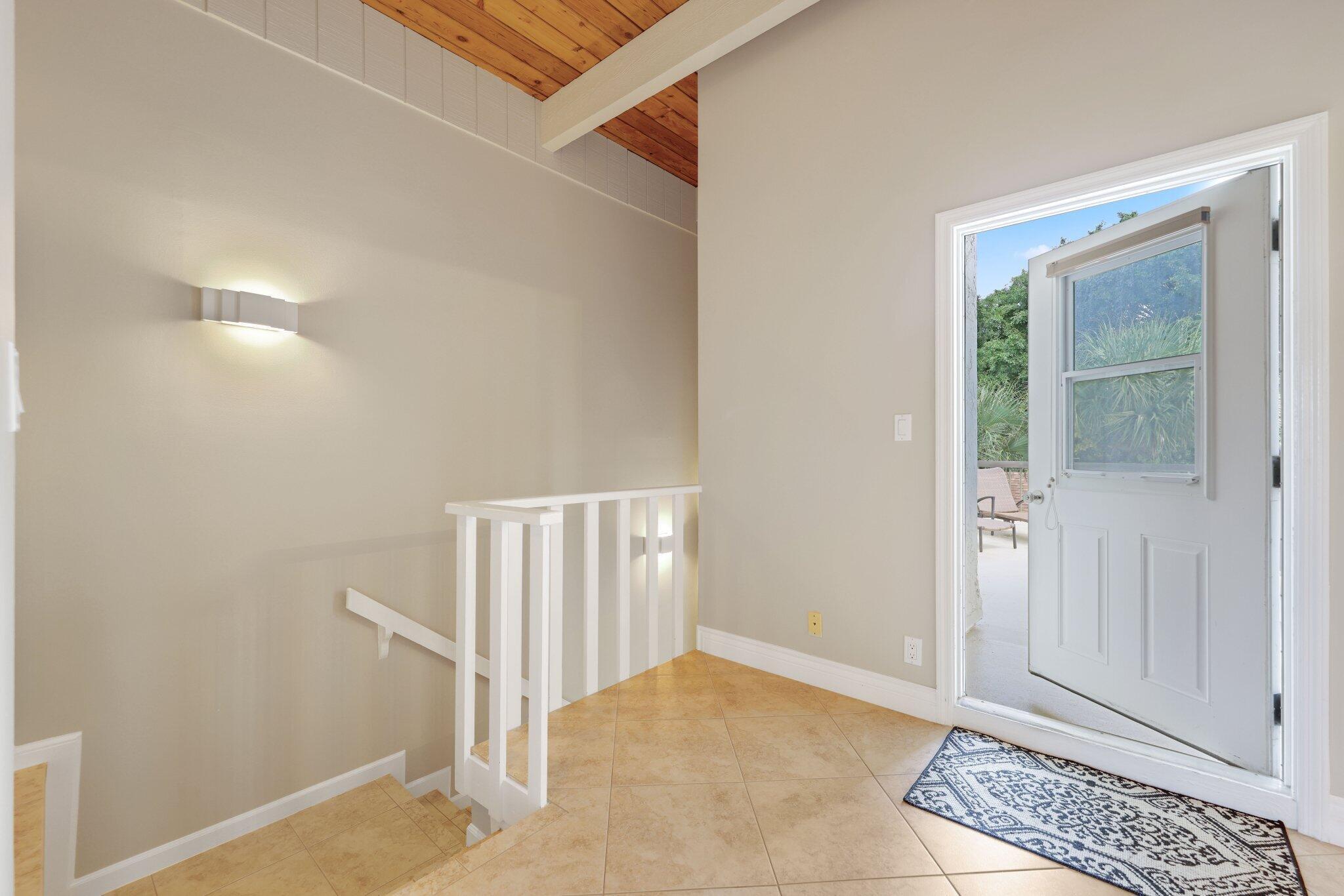 800 Greensward Court 203-i Property Photo 11