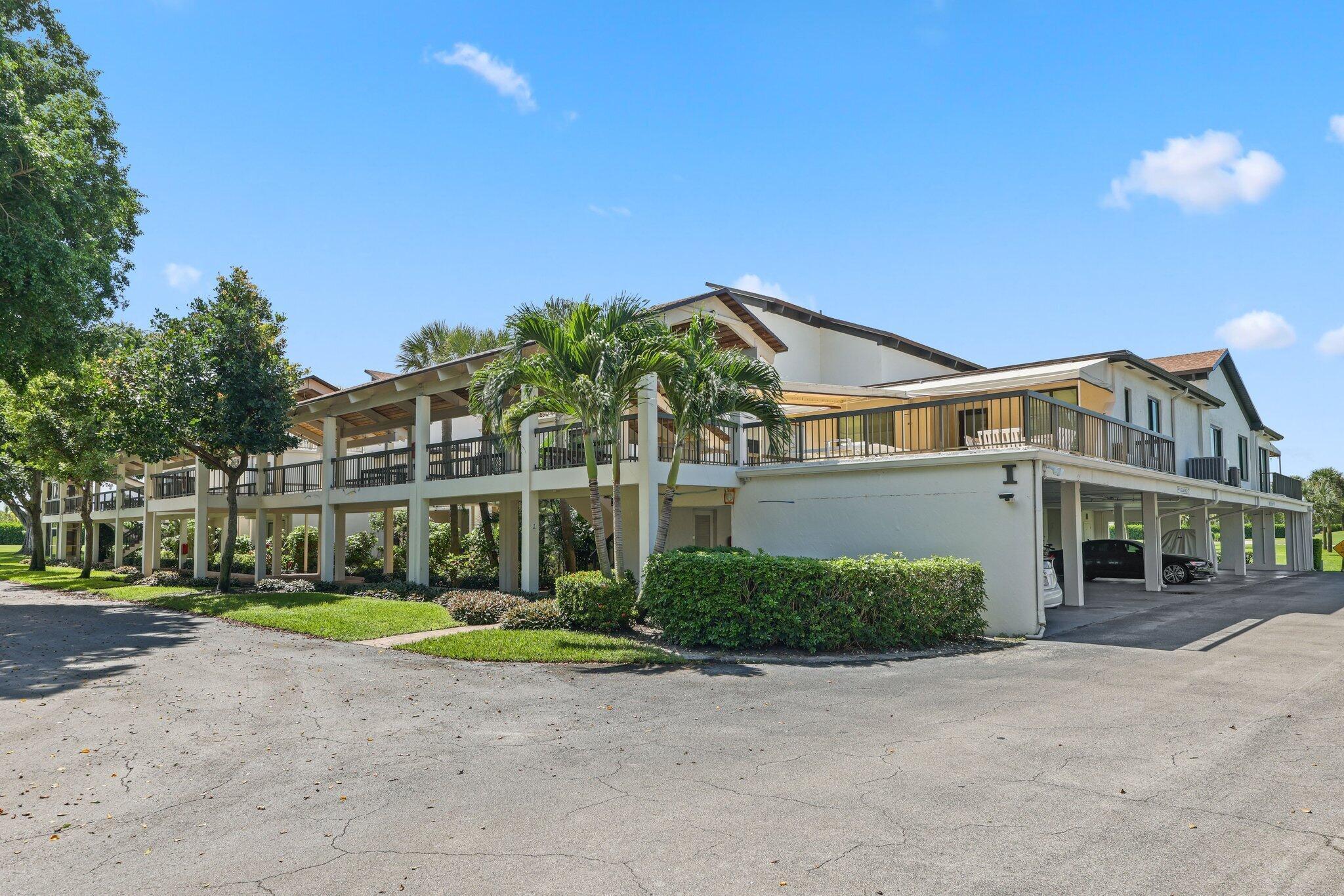 800 Greensward Court 203-i Property Photo 22