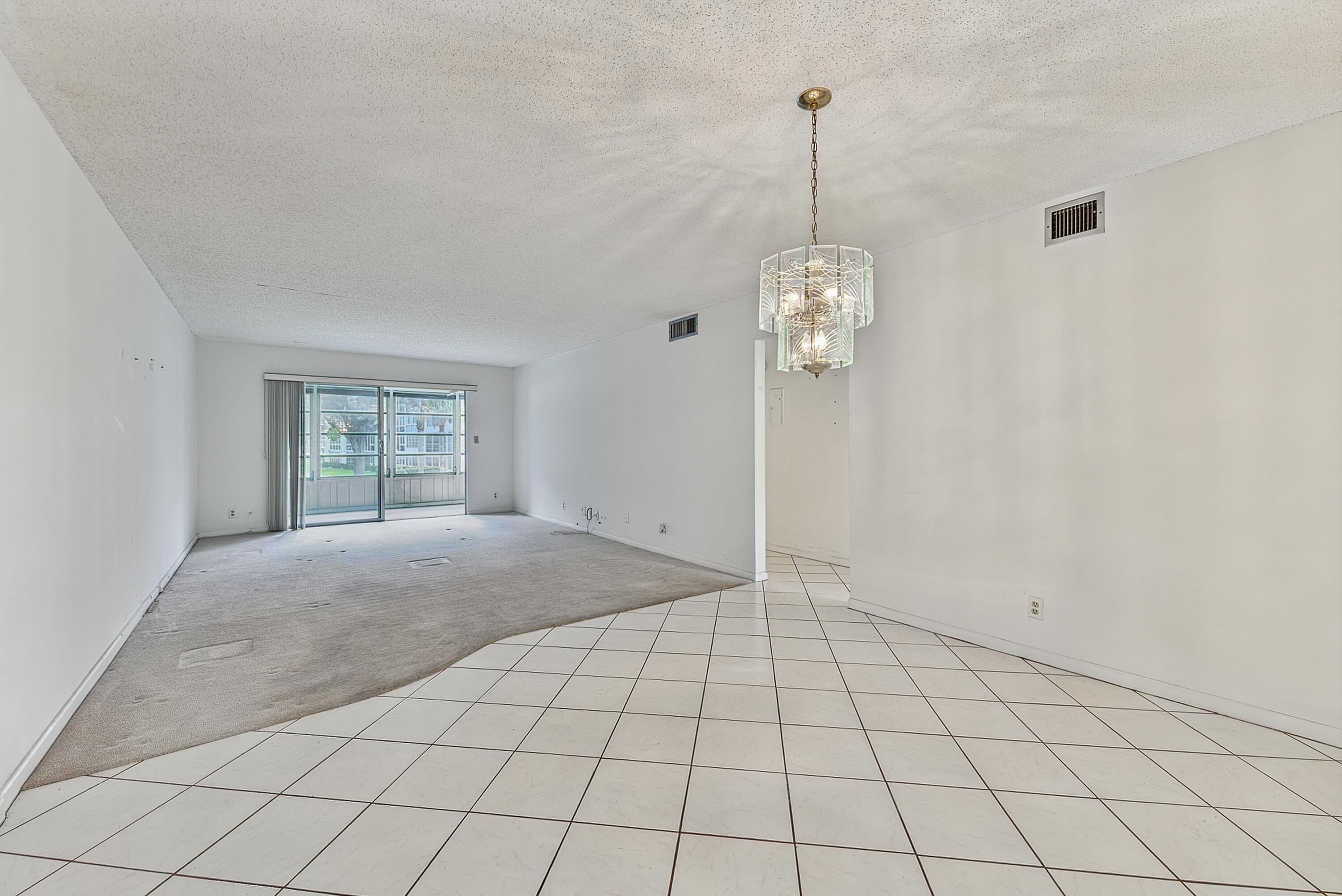 B26064449 Property Photo 4