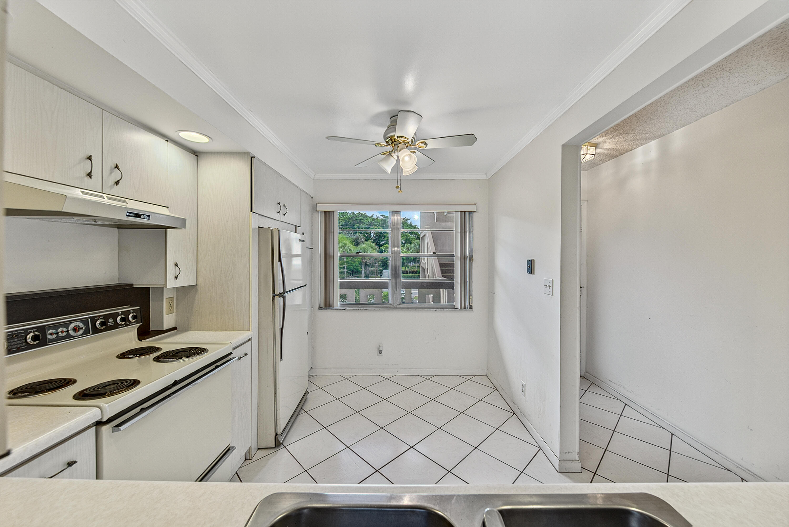 B26064449 Property Photo 7