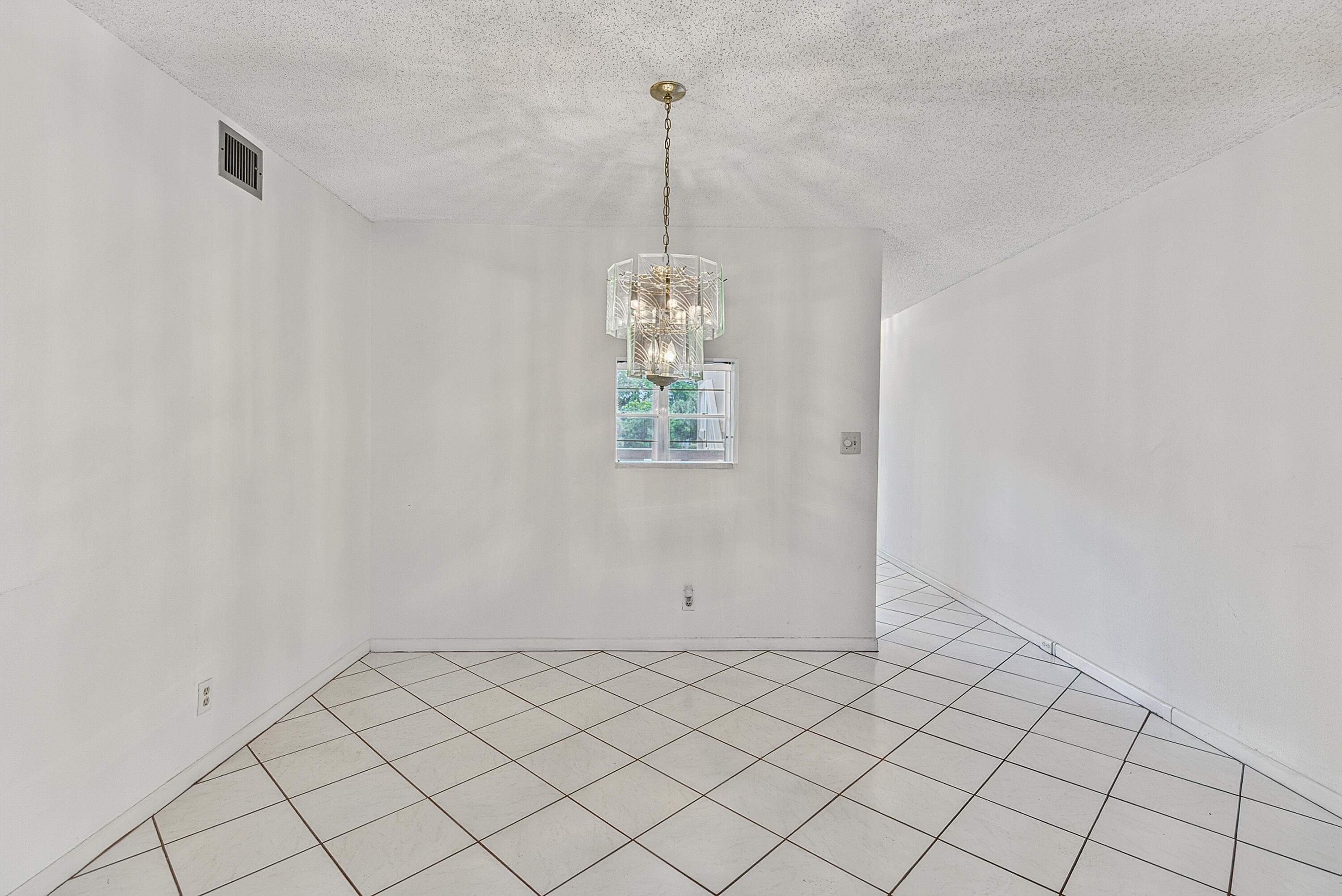 B26064449 Property Photo 14