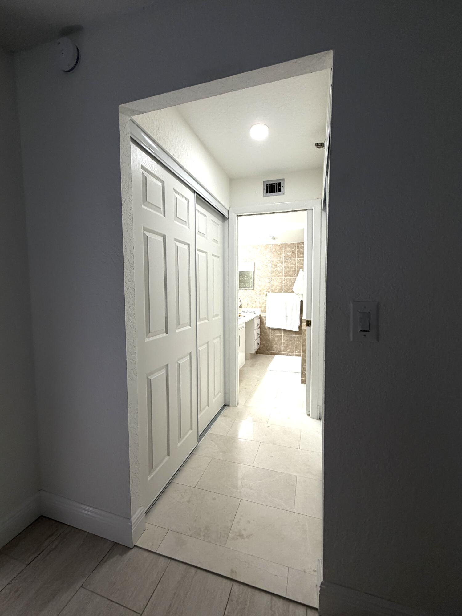 20 Royal Palm Way 3020 Property Photo 10