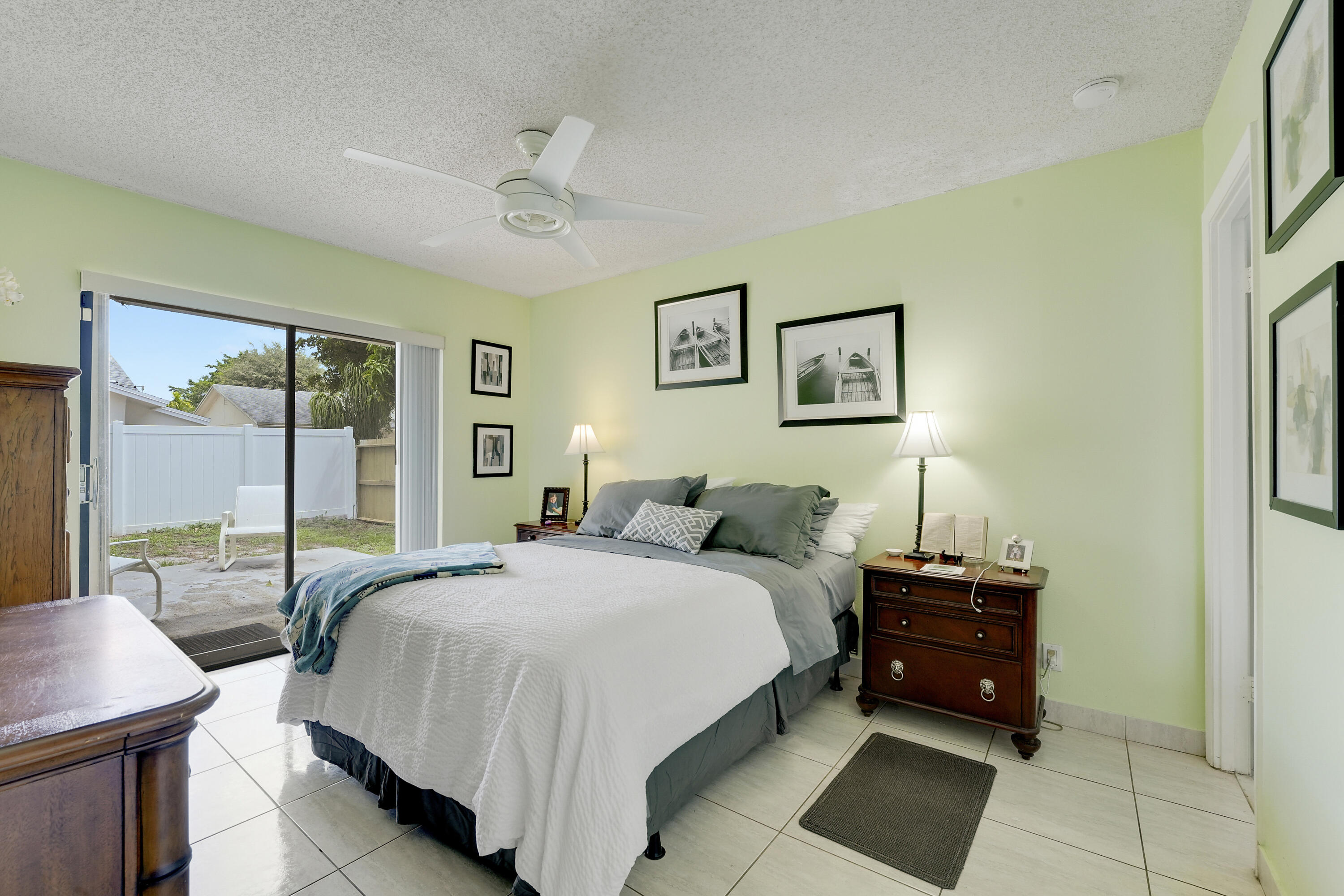 9235 Saddlecreek Drive Property Photo 11